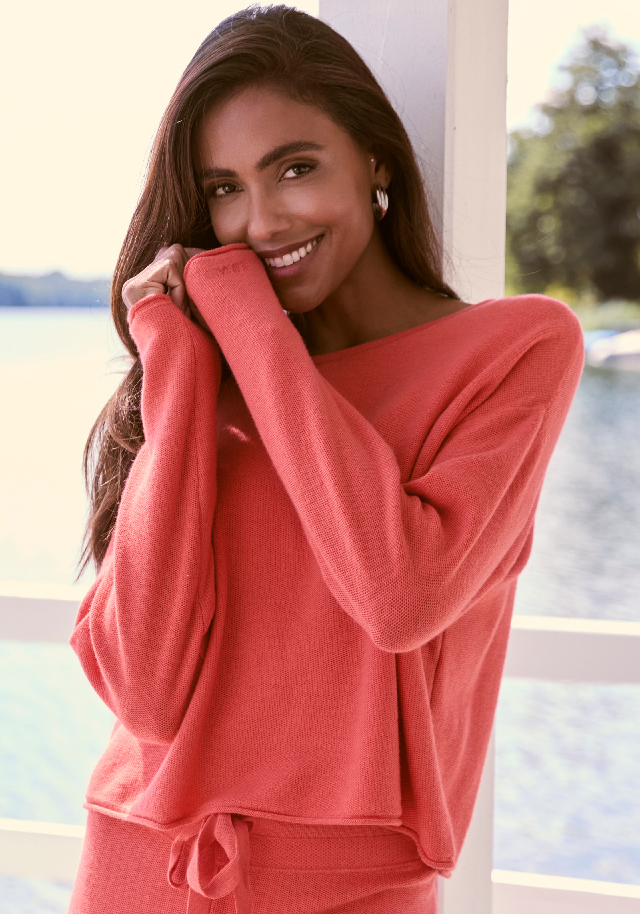 Image of Elbsand Sweater, aus hochwertigem Feinstrick, Loungewear