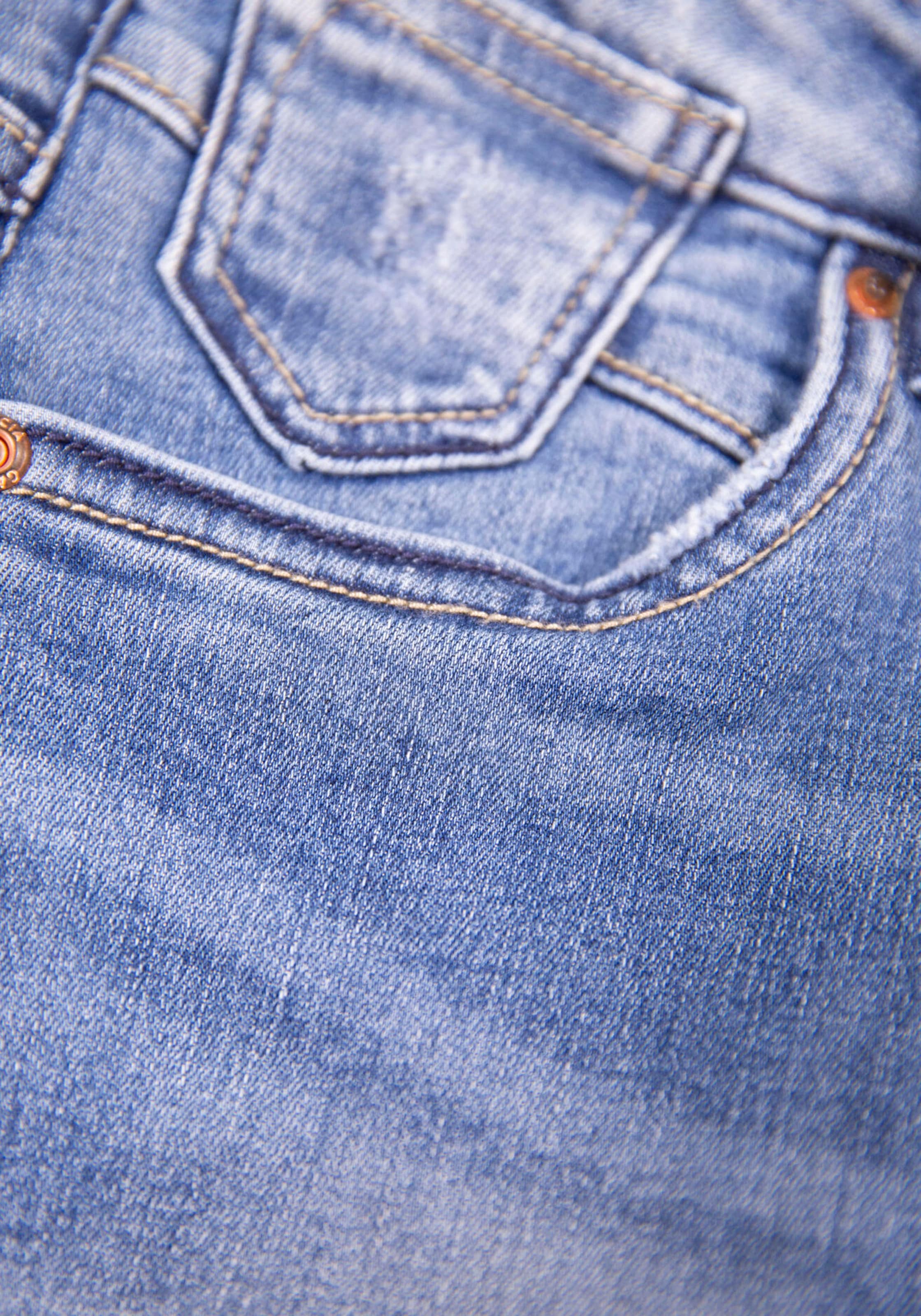 Modische Garcia Stretch-Jeans »Rianna 570«, mit Destroyed-Effekten  versandkostenfrei - ohne Mindestbestellwert kaufen | Stretchjeans