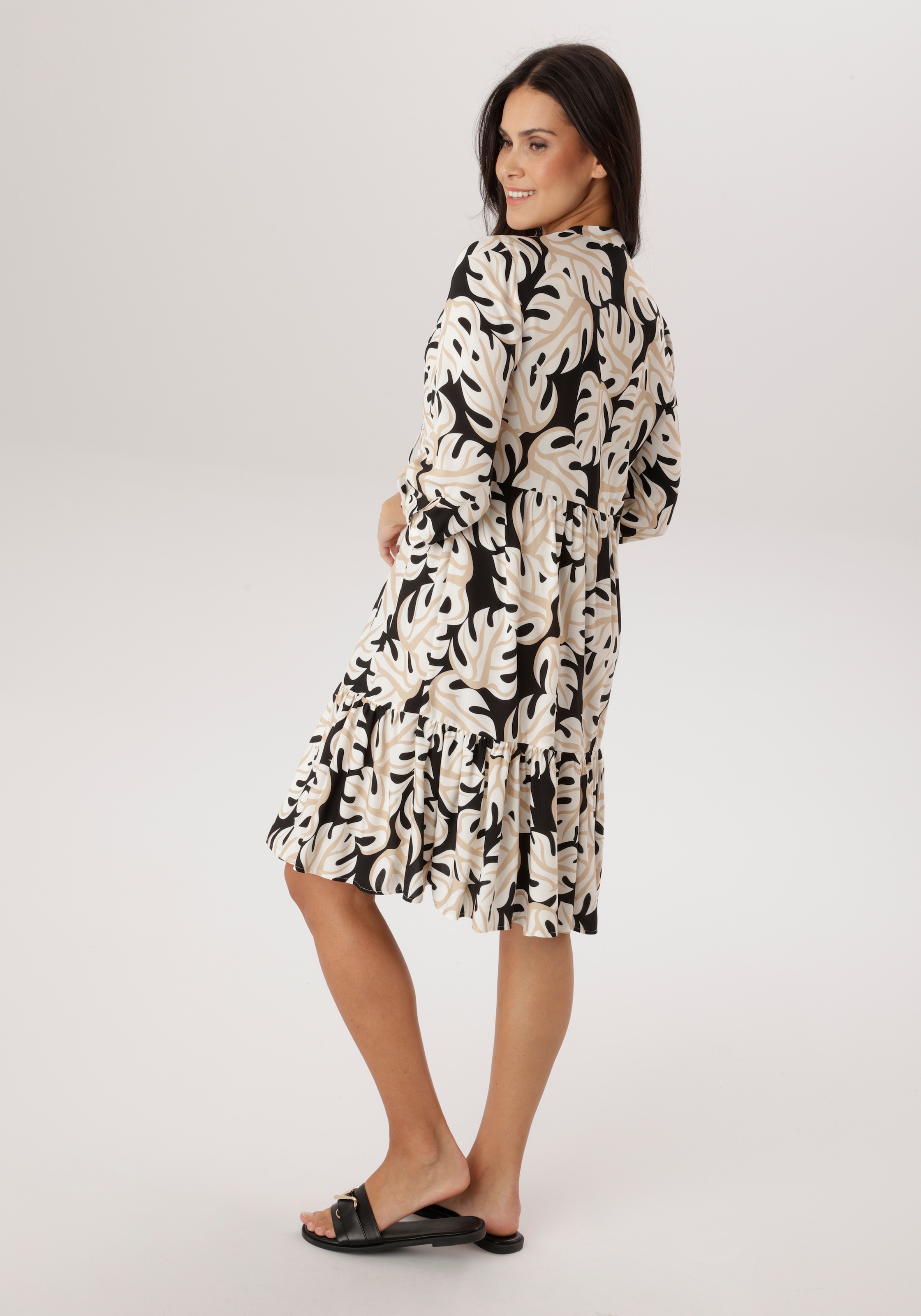 Aniston SELECTED Robe chemisier mit V-Ausschnitt und mit Bindebändern und Quasten - NEUE KOLLEKTION