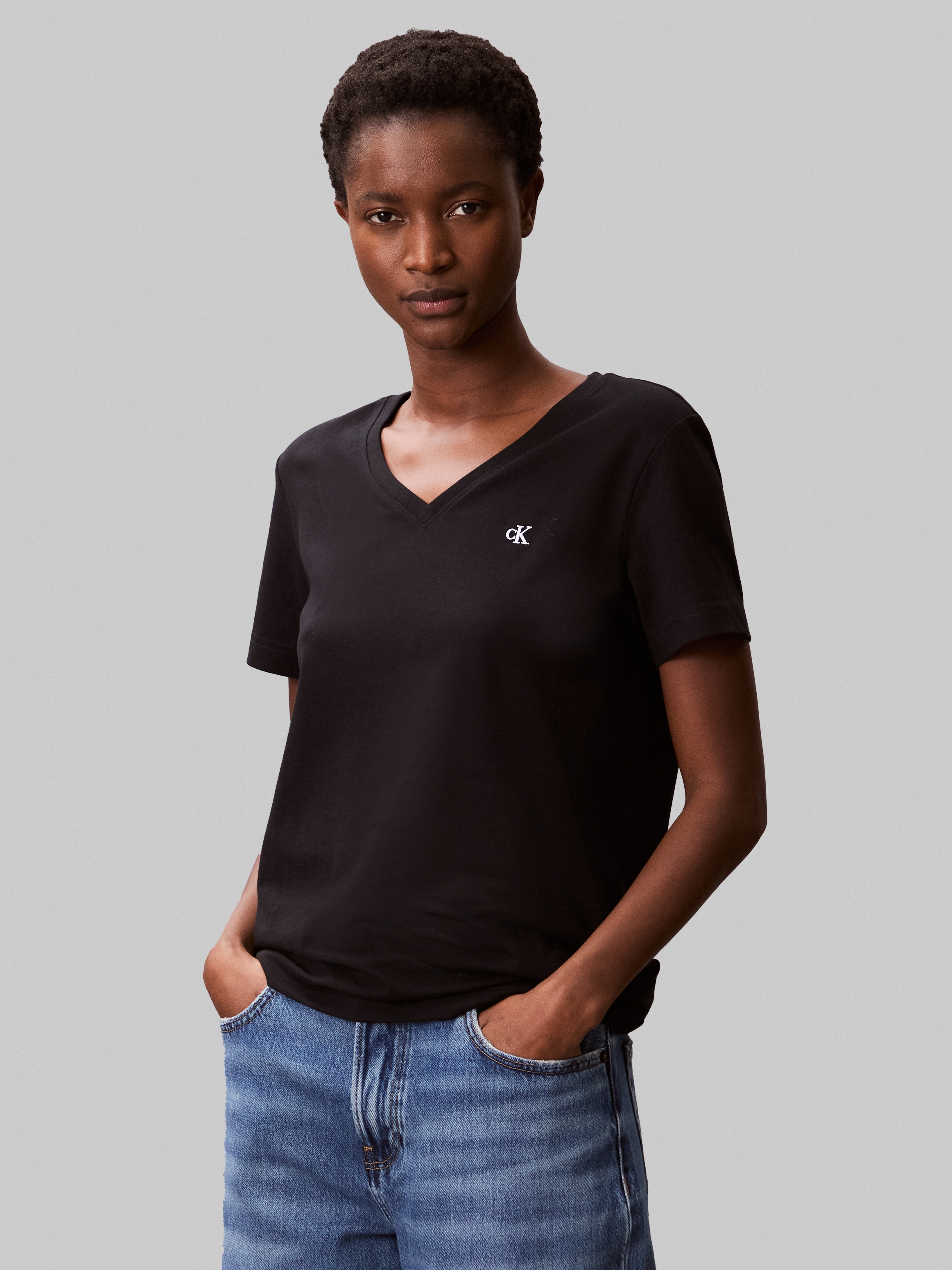 Image of Calvin Klein T-Shirt "Archive Jersey Vnk Tee EU" Mit V-Ausschnitt
