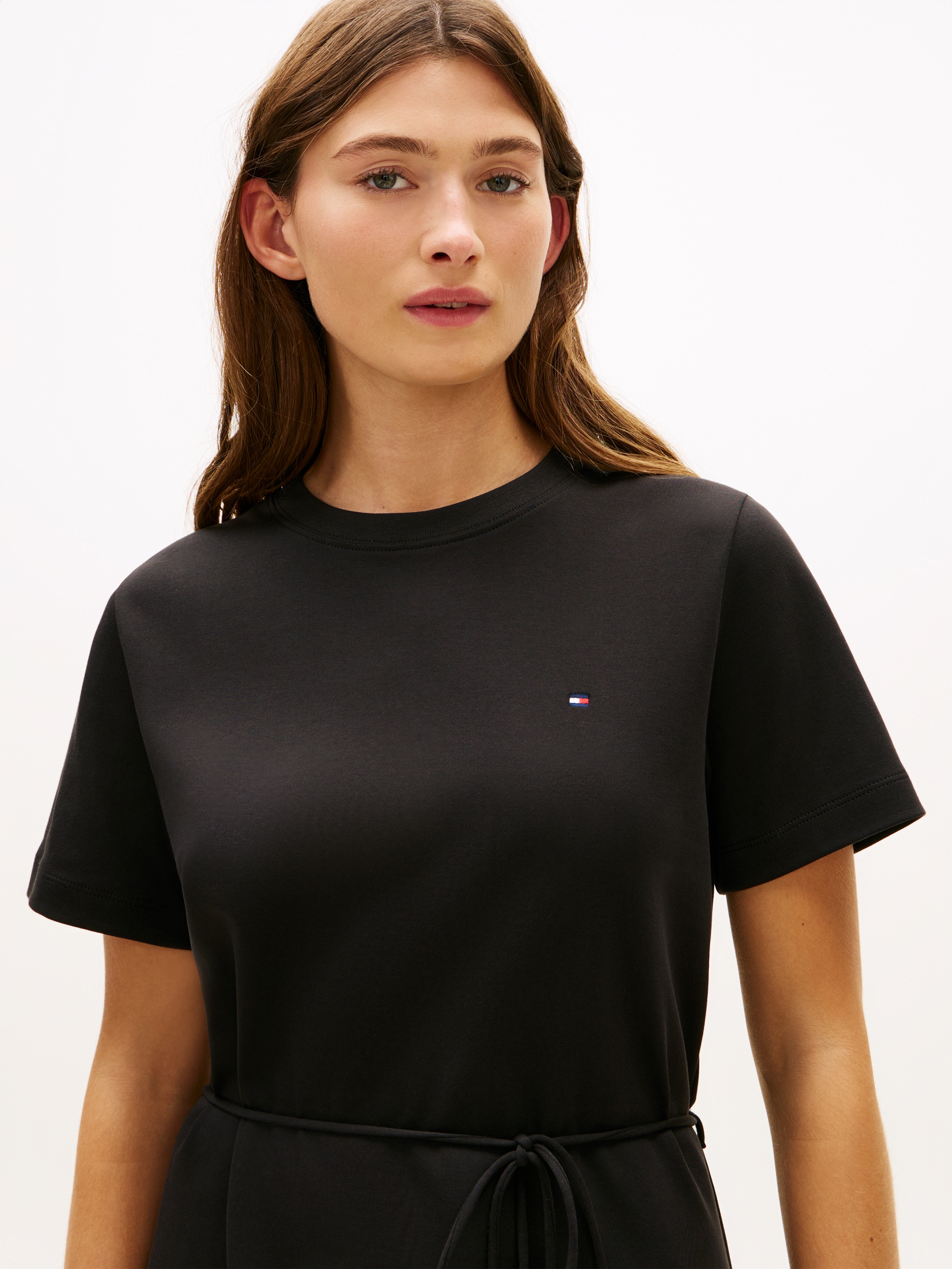 Tommy Hilfiger Robe t-shirt »INTERLOCK T-SHIRT SHORT SLEEVE DRESS« mit Bindegürtel, knielang