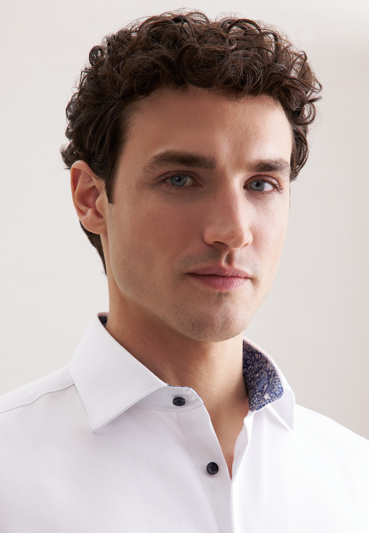 seidensticker Businesshemd »Schwarze Rose« Shaped 1/1 Kentkragen Uni