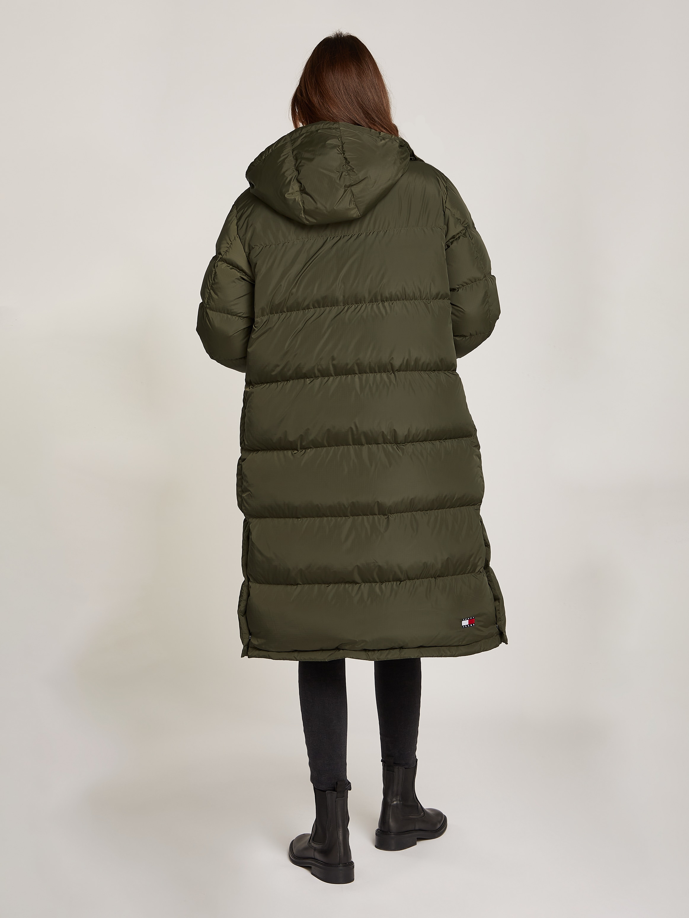 Tommy Jeans Steppmantel »TJW ALASKA LONG PUFFER EXT«, mit Logostickerei