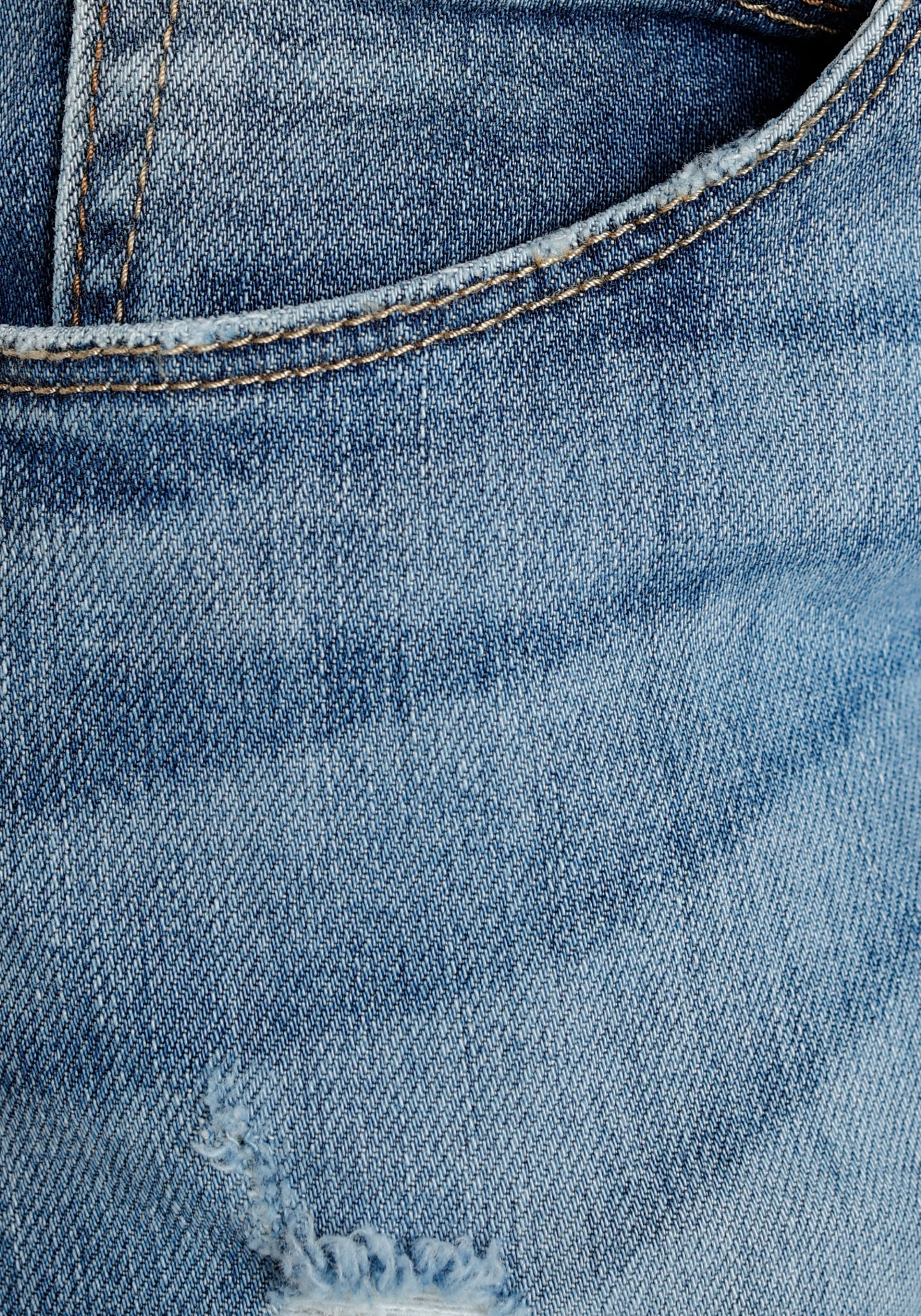 Herrlicher Bootcut-Jeans »Baby Boot Organic Denim«, mit figurformenden Abnähern an den Gesässtaschen