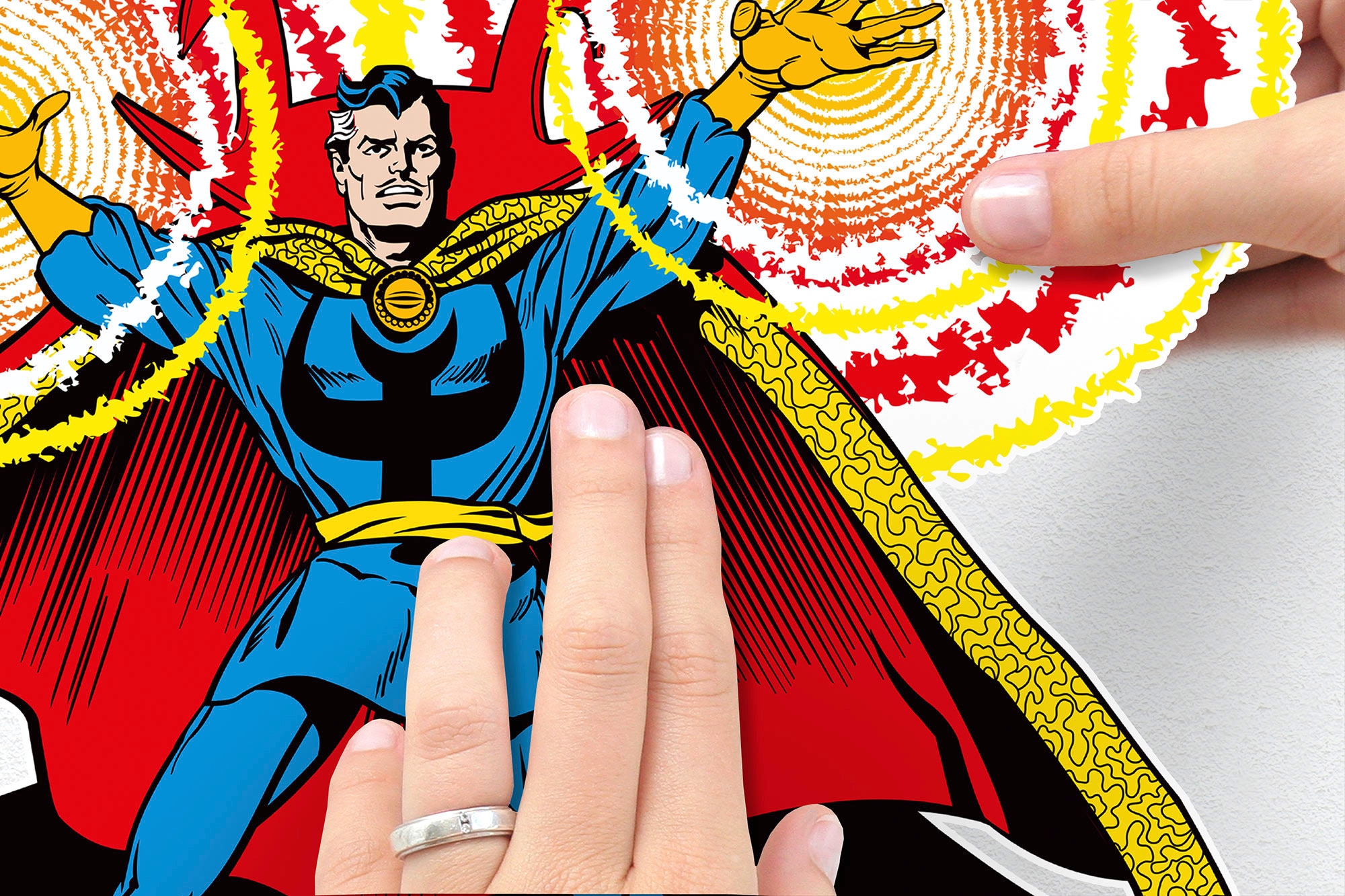 Komar Wandtattoo »Doctor Strange Comic Classic - Grösse 50 x 70 cm«, (1 St.), selbstklebend, Wandsticker, Kinderzimmer