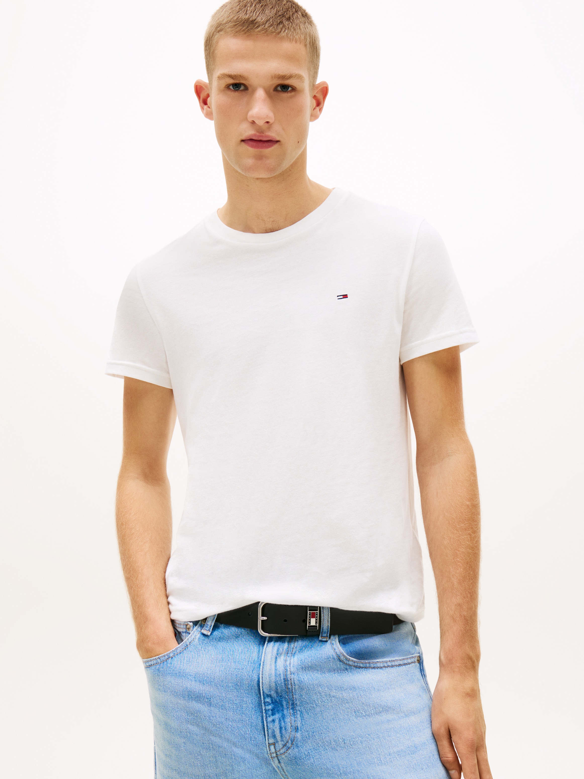 Tommy Jeans Shirt à col rond »TJM XSLIM 2PACK JERSEY TEE EXT« Paquet, pack de 2,  broderie logo, lot de 2