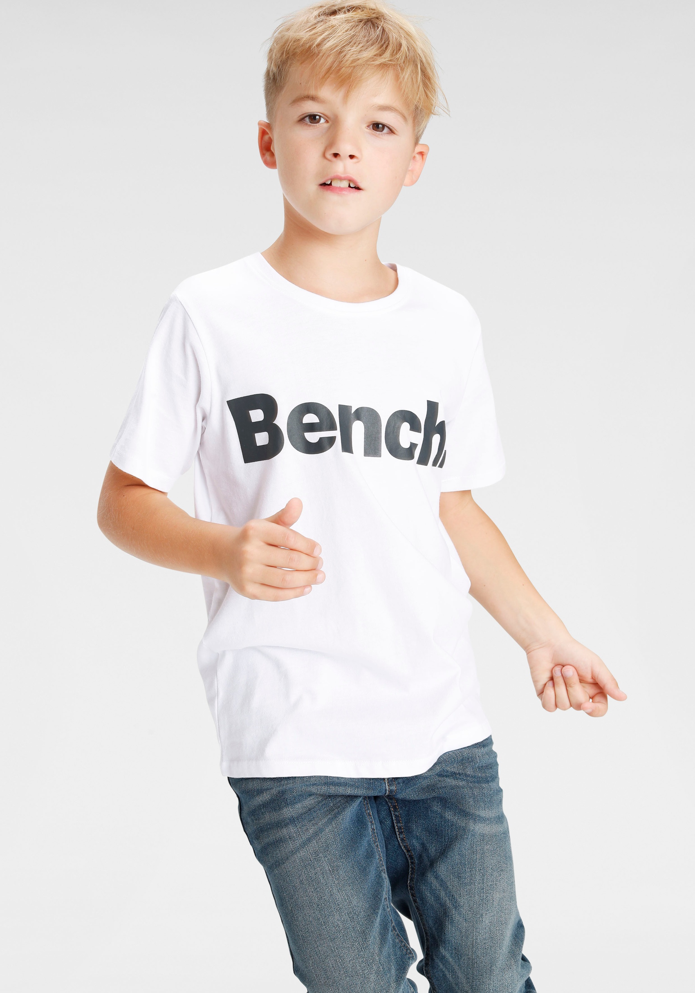 Image of Bench. T-Shirt, mit Brustdruck bei Ackermann Versand Schweiz
