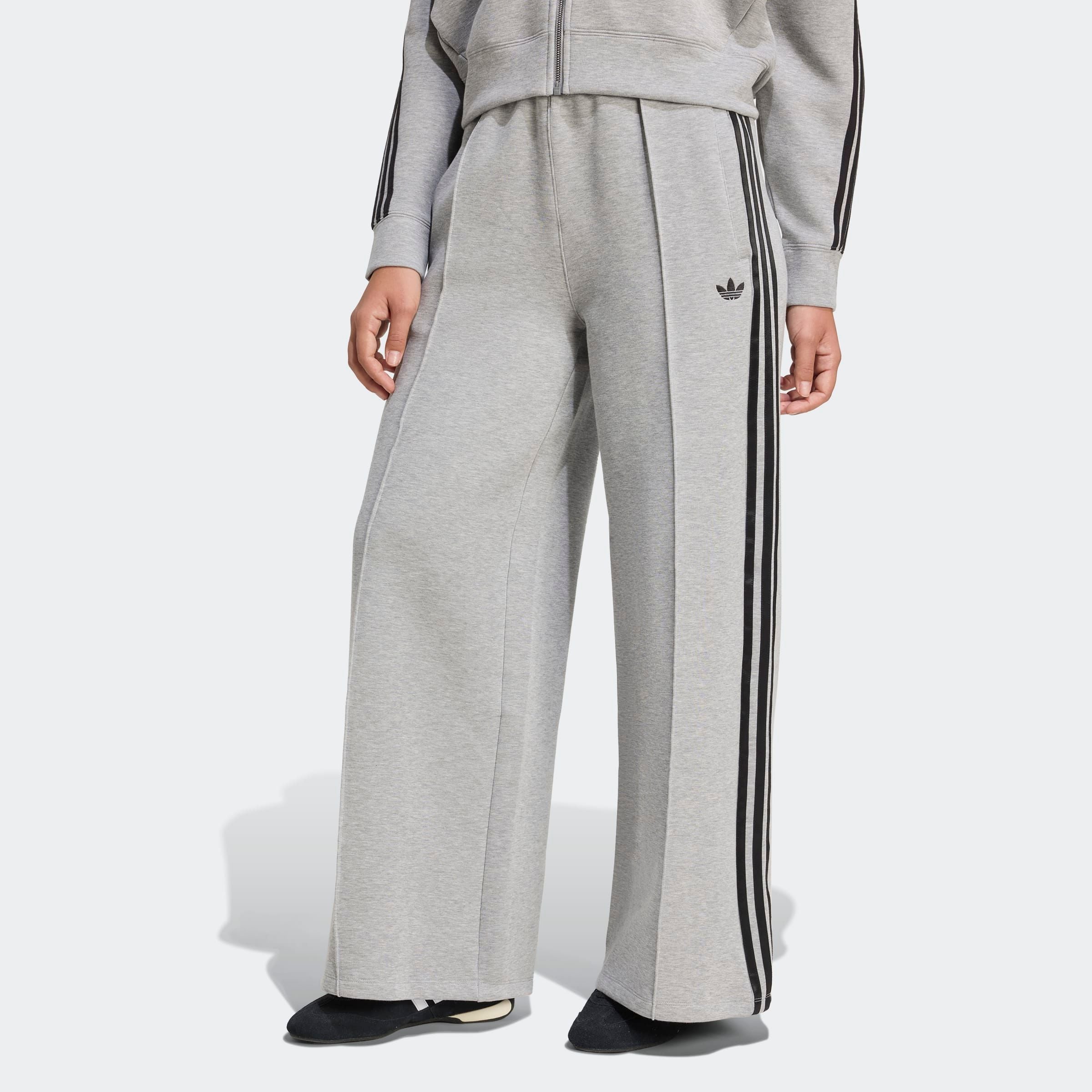 Image of adidas Originals Sporthose "ADICOLOR SPACER 3-STREIFEN" sportlicher Stil, mit 3-Streifen an den Seiten, lockere Passform