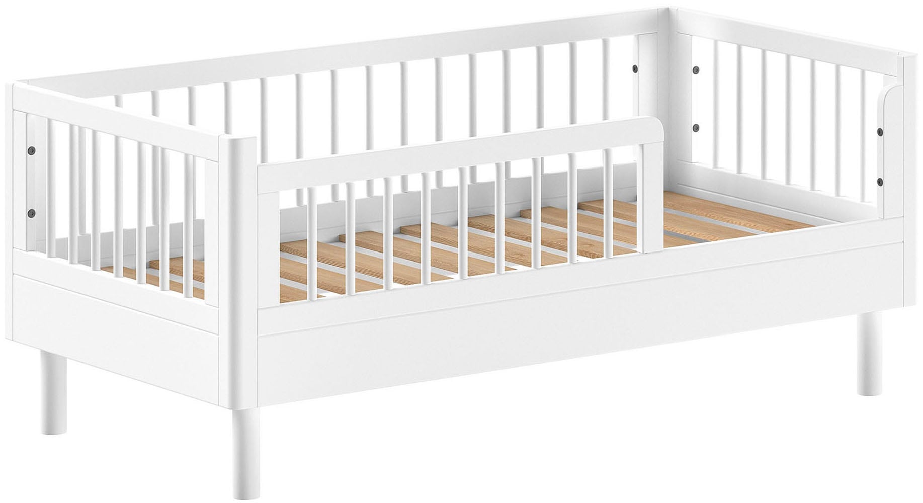 Vipack Kinderbett »Forrest Juniorbett 70/140 cm, mit Sprossen, Buche massiv« B/H/T ca.: 144x60x74 cm, mit Lattenrost, weiss lackiert,  vorne mit Absturzschutz u. niedriger Betteinstieg