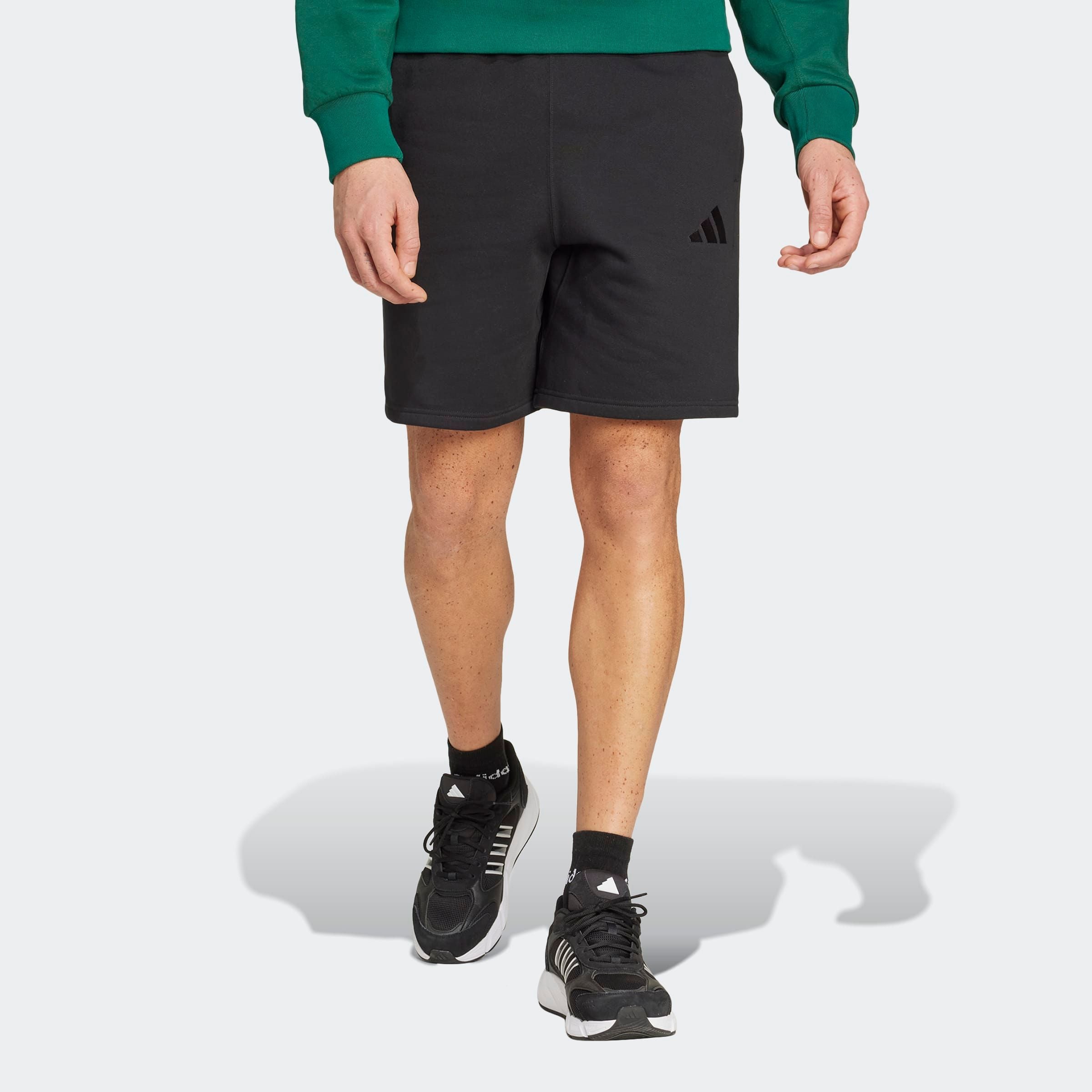 adidas Sportswear Shorts »M A SZN FL SHO«, (1 tlg.)