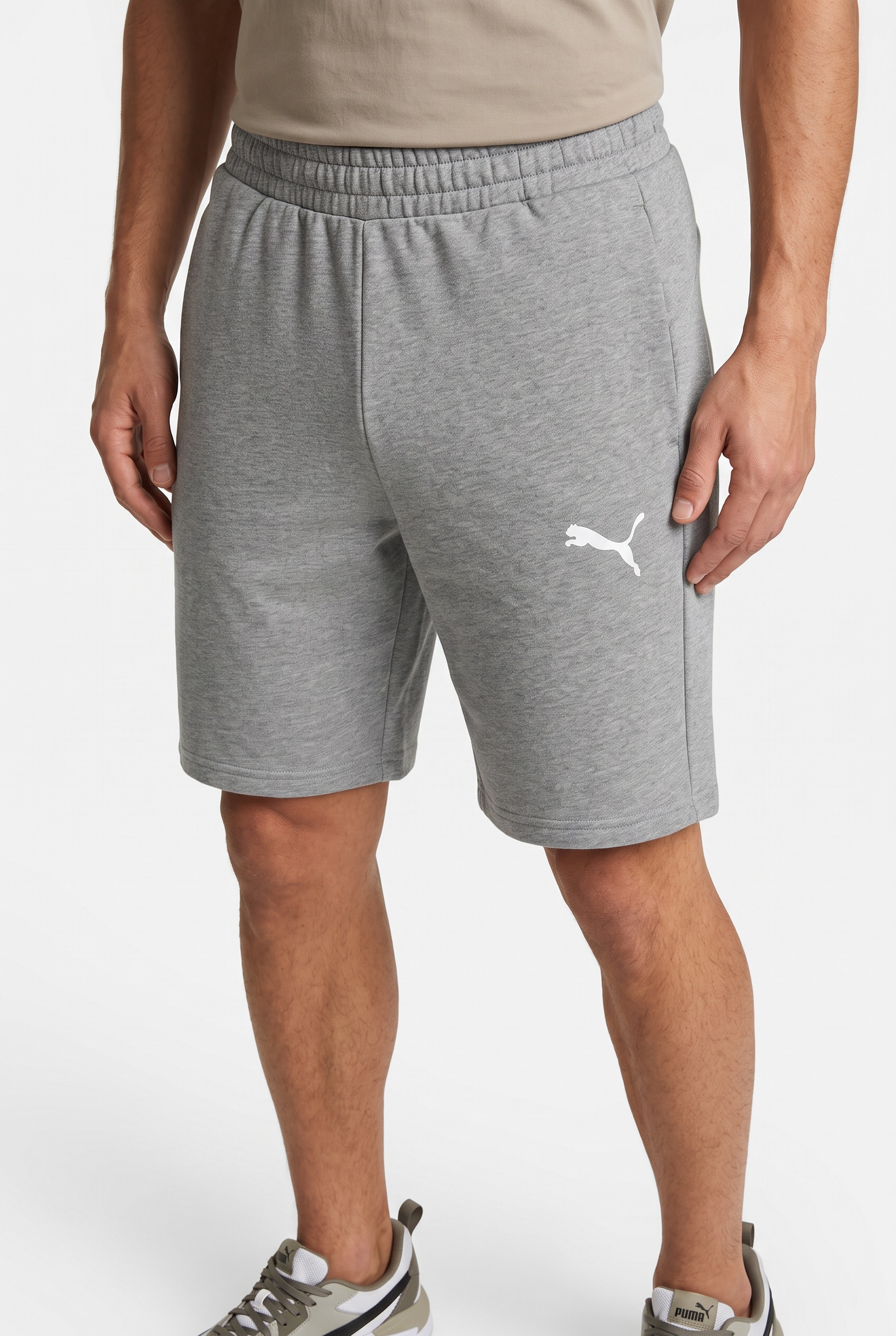 PUMA Short d'entraînement »TEAMGOAL CASUALS SHORTS«  en coton et polyester, matière sweat, sans genoux