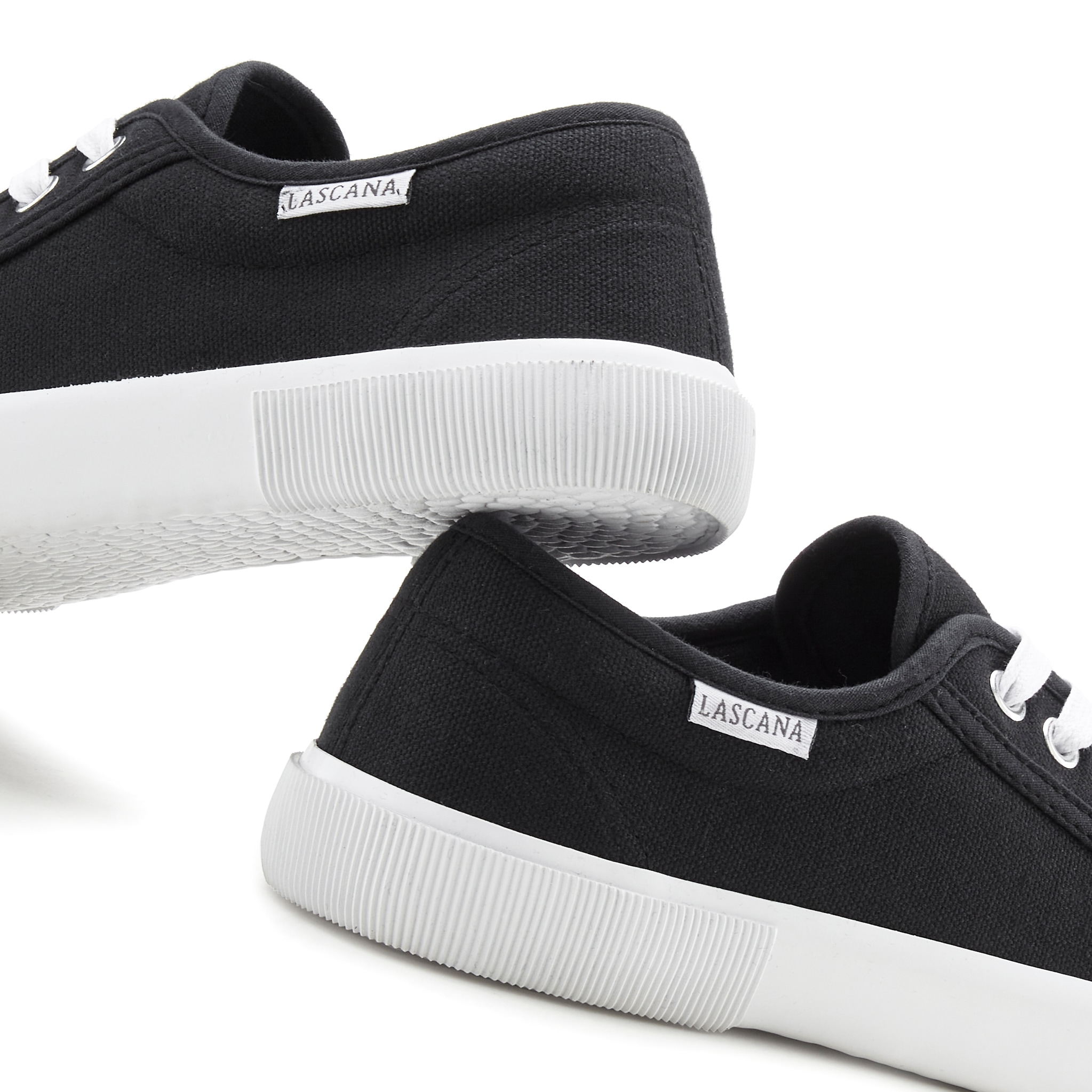 LASCANA Sneaker, aus Textil