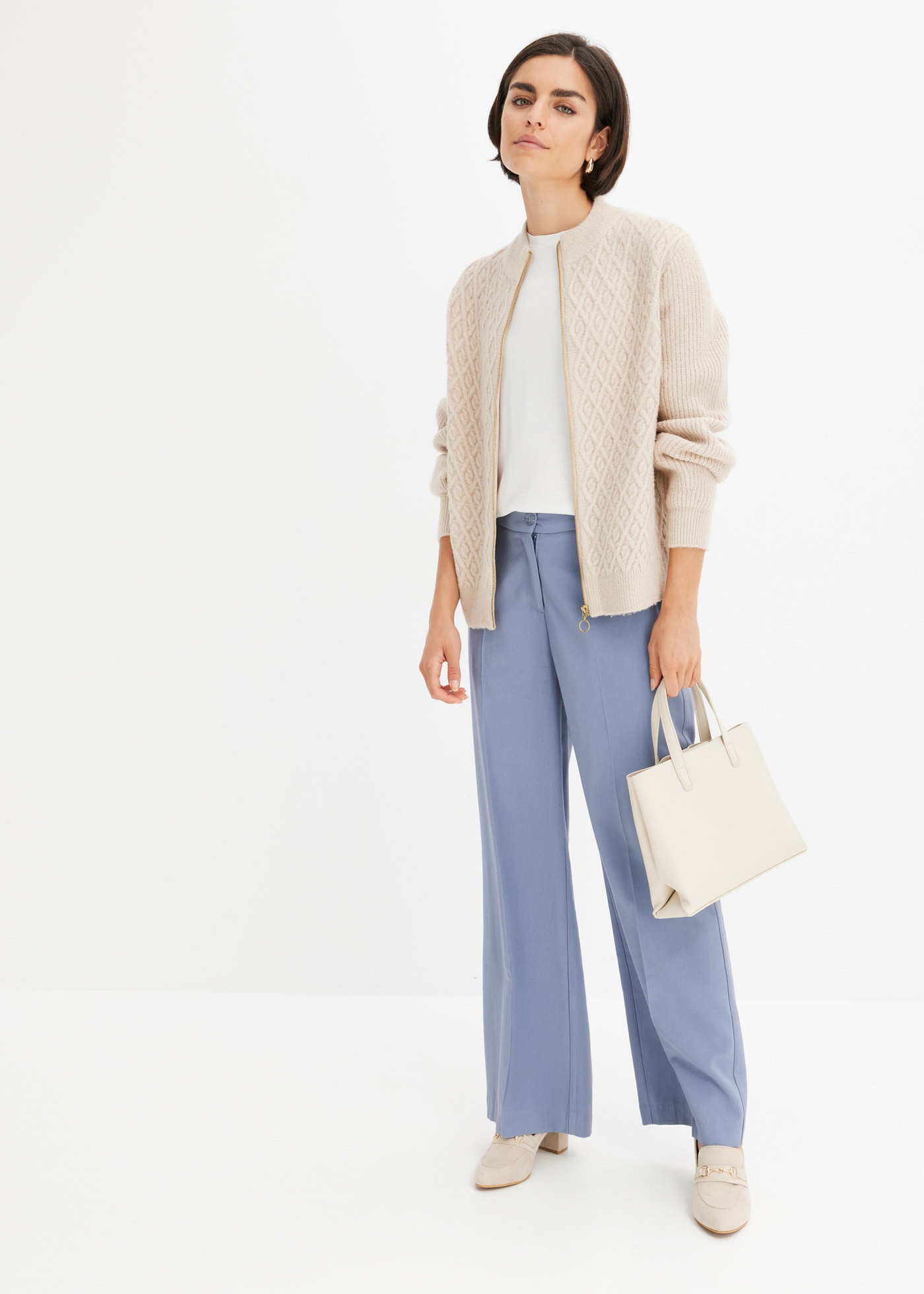 bonprix Pantalon en tissu »Leichte Marlenehose mit Viskose«  pantalon Marlene, coupe loose, jambe large, style féminin