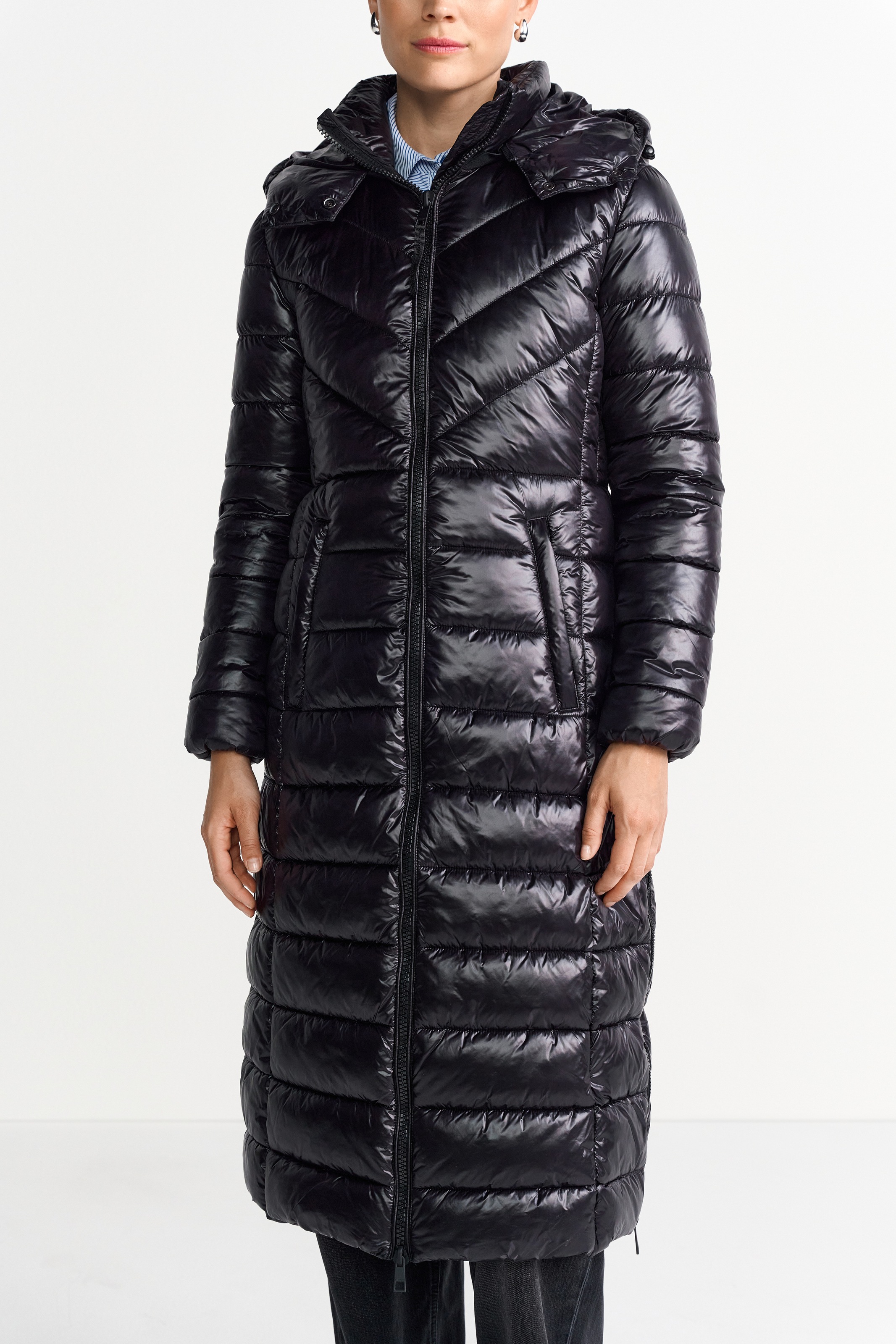 Image of RICHROYAL Steppmantel mit glänzenden Finish, slim fit, mit Reissverschlüssen an den Seiten