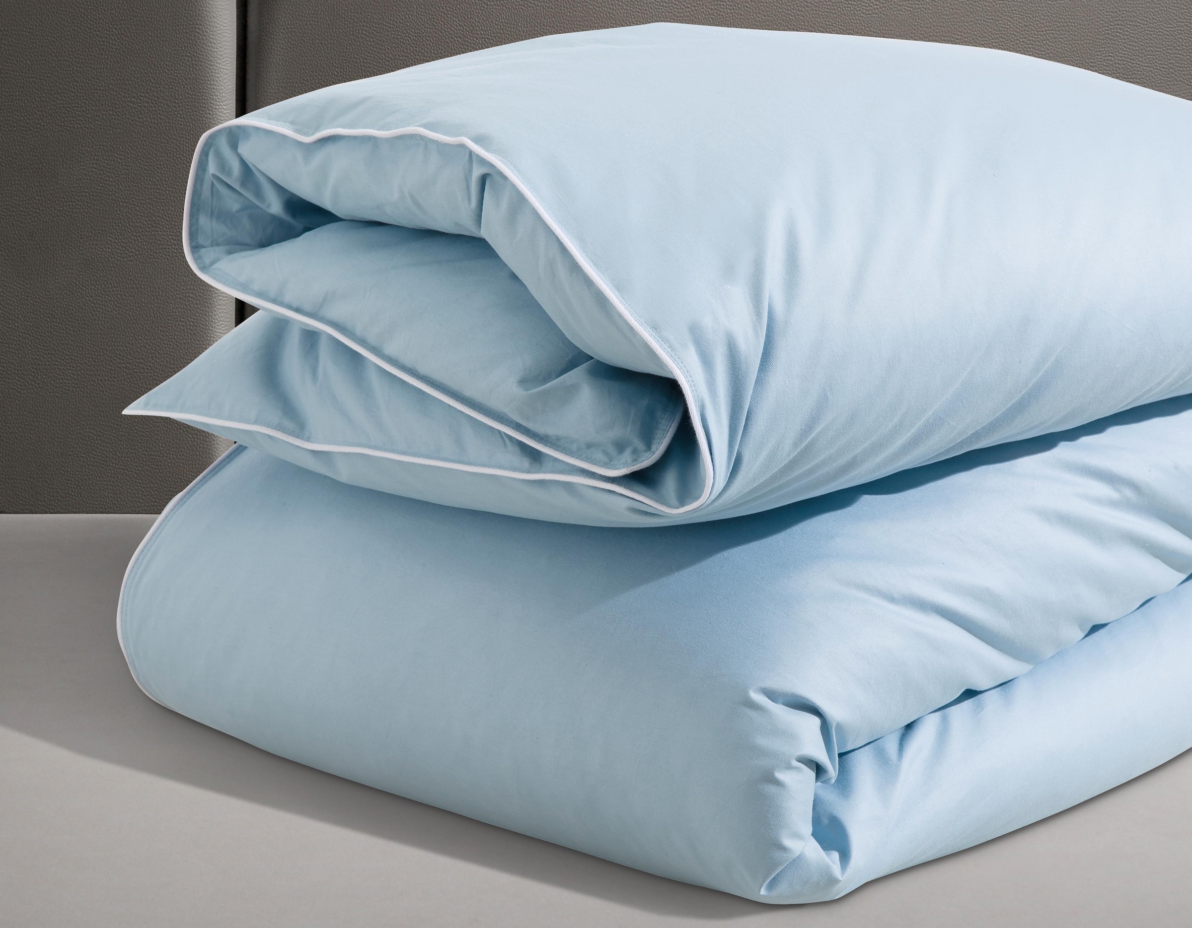 RIBECO Couette en plumes »Leon 100% Federn, Bettdecke 135x200 & weitere Grössen« ultra-chaud Füllung 100 % plumes 1 cuis tlg. fabriqué en Allemagne