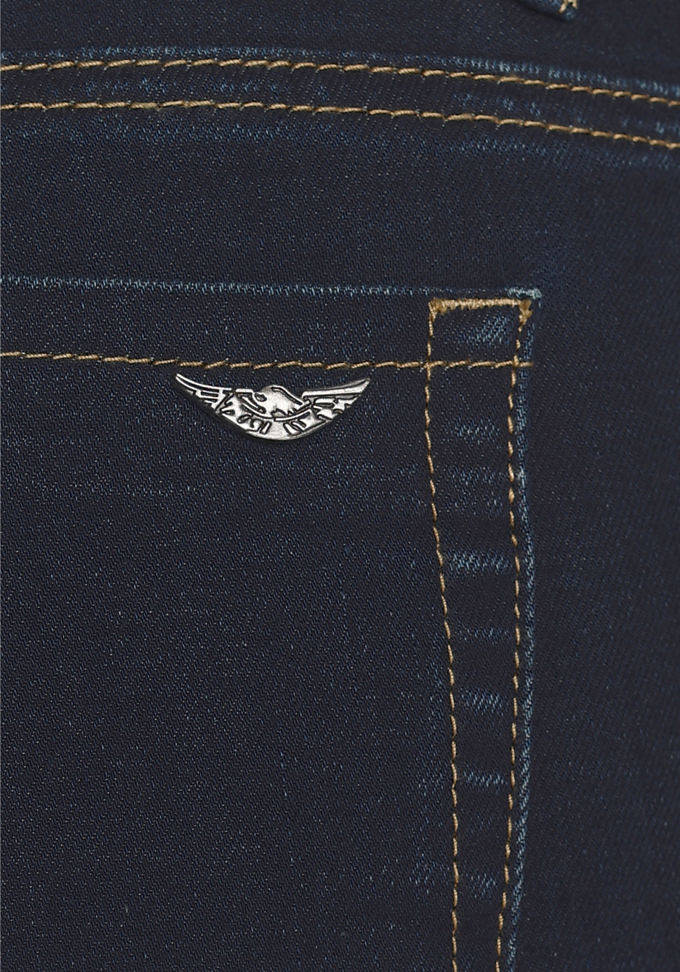 Arizona Jeansshorts »Ultra-Stretch«, extra eng geschnitten, krempelbare Beinabschlüsse
