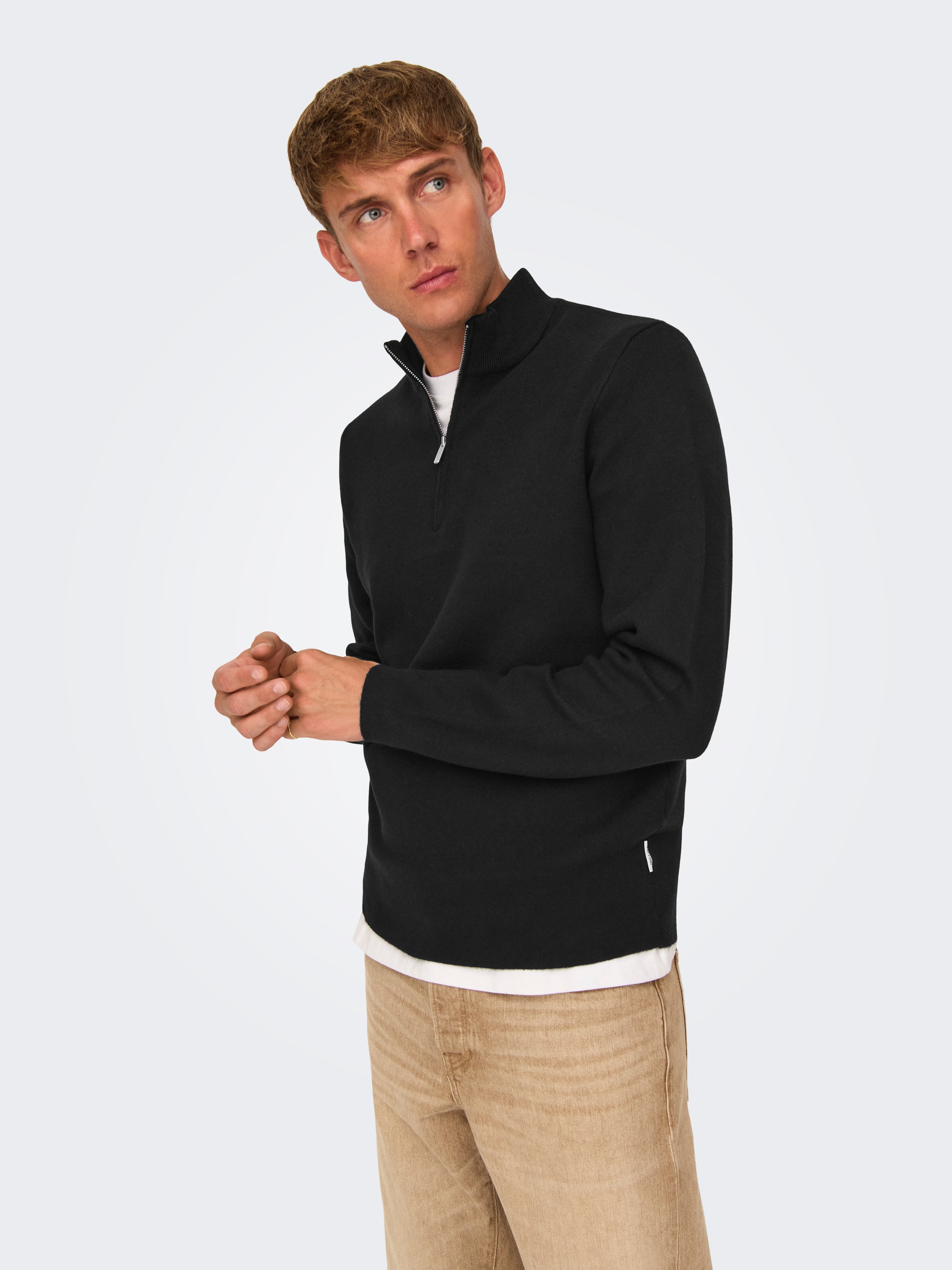 Image of ONLY & SONS Troyer "ONSCOOPER REG 12 HALF ZIP HIGH NECK KNIT"