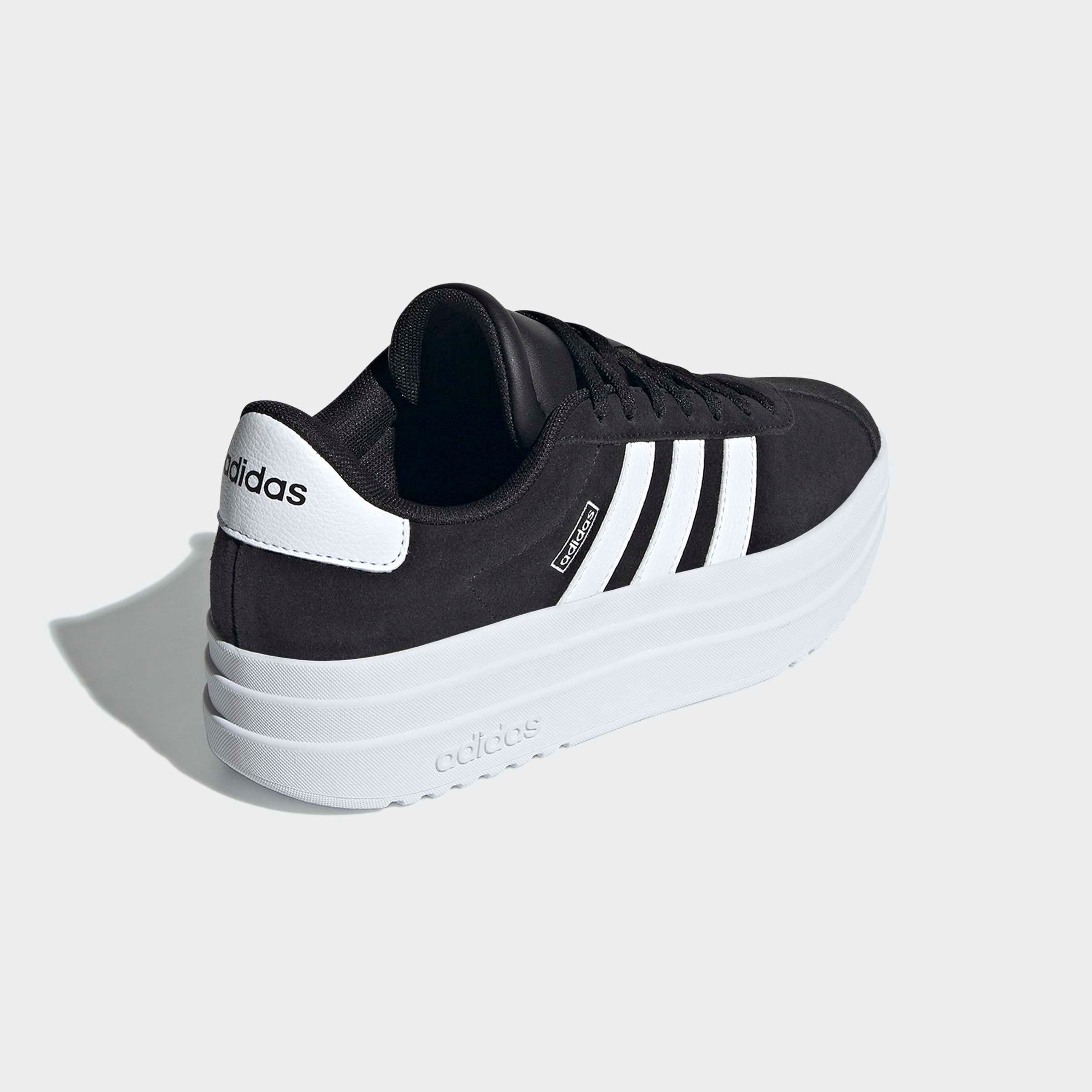 adidas Sportswear Plateausneaker »VL COURT BOLD LIFESTYLE KIDS«, Design auf den Spuren des adidas Gazelle Bold