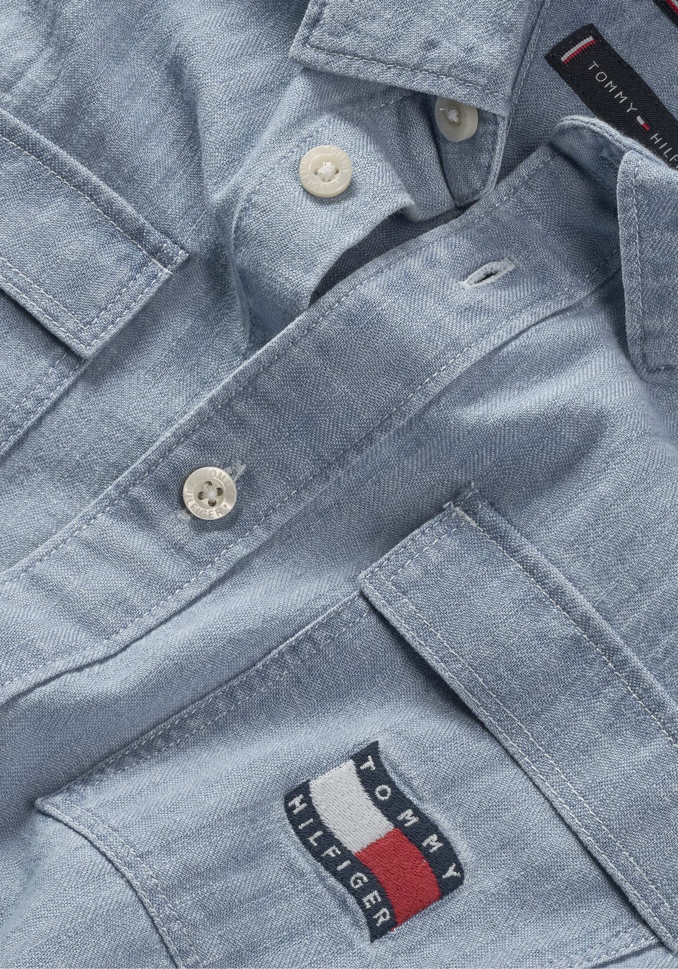 Tommy Hilfiger Chemise à manches courtes »WAVY FLAG HERRINGBONE SHIRT SHORT SLEEVE« Kinder bis 16 Jahre, Denim-Look