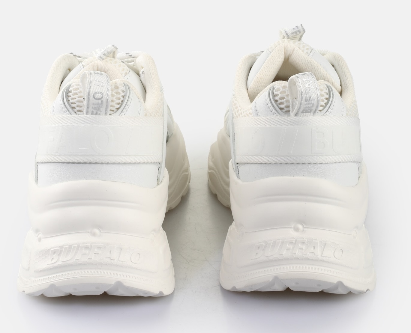 Buffalo Baskets à plateforme »YUNO«  baskets grosses semelles, chaussures lacées, légères avec semelle intérieure en mousse à mémoire