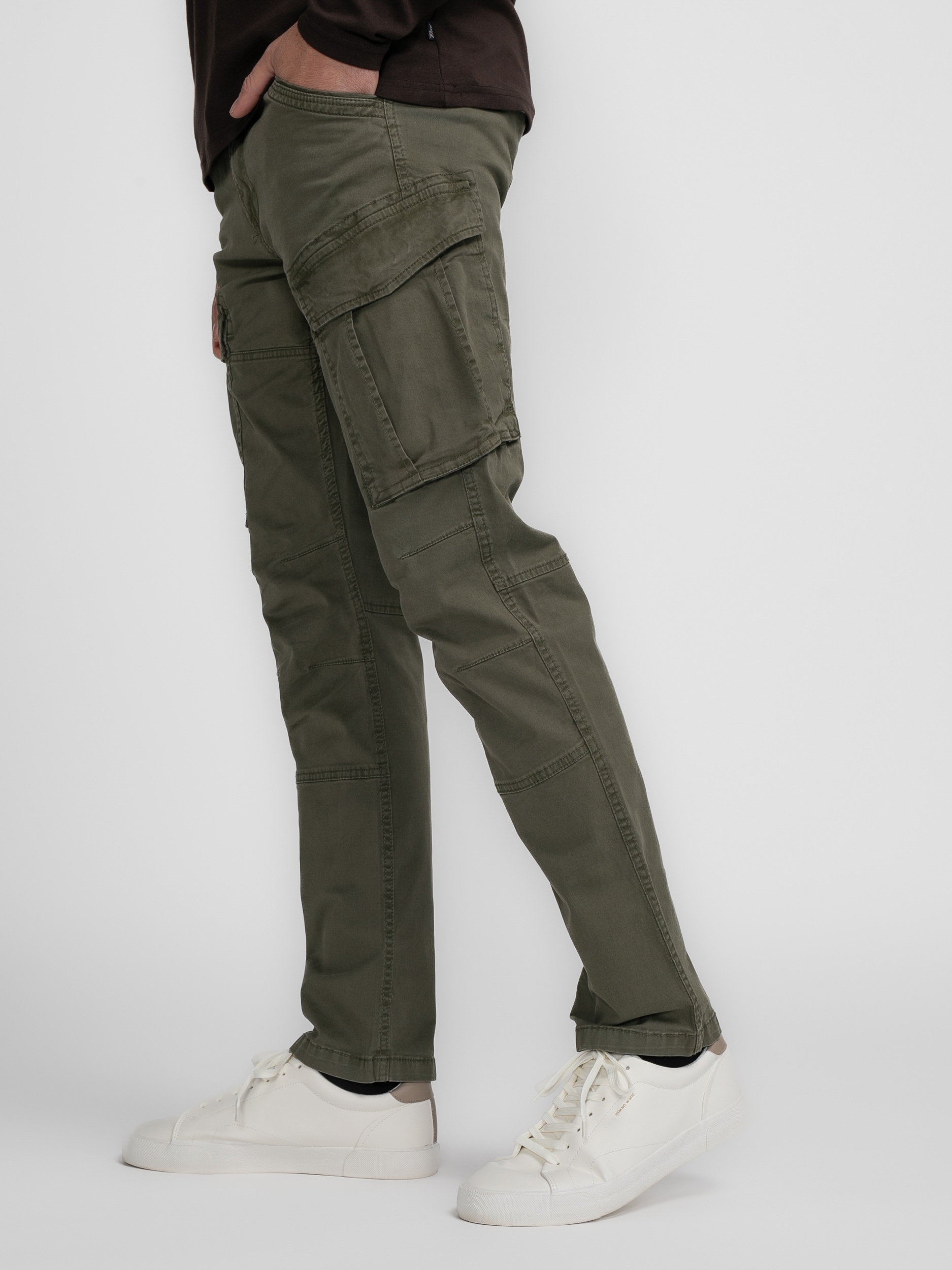 Petrol Industries Cargohose, Beinform: Carrot