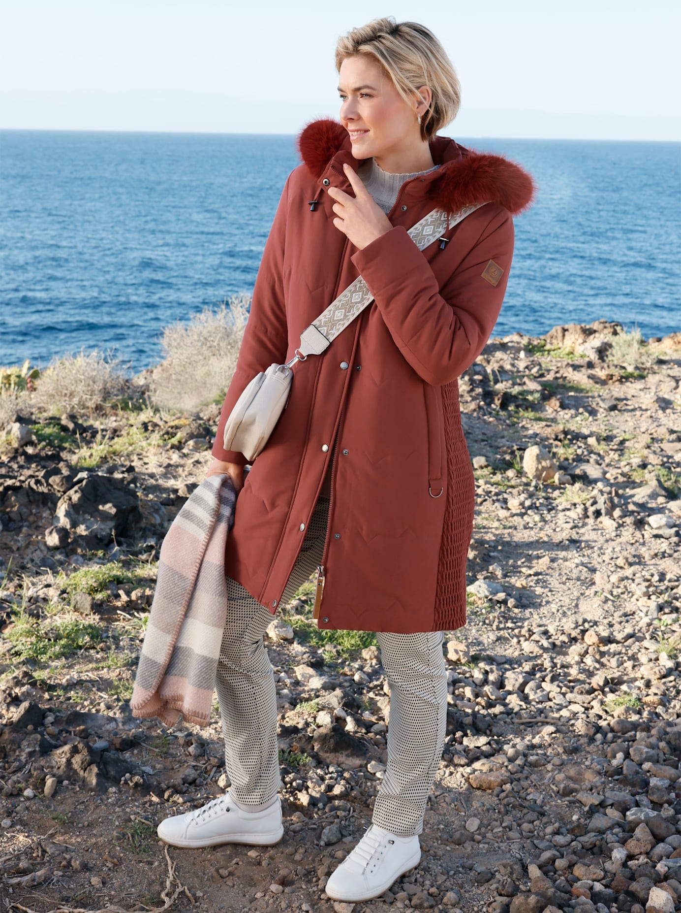 Casual Looks Veste matelassée mit Kapuze