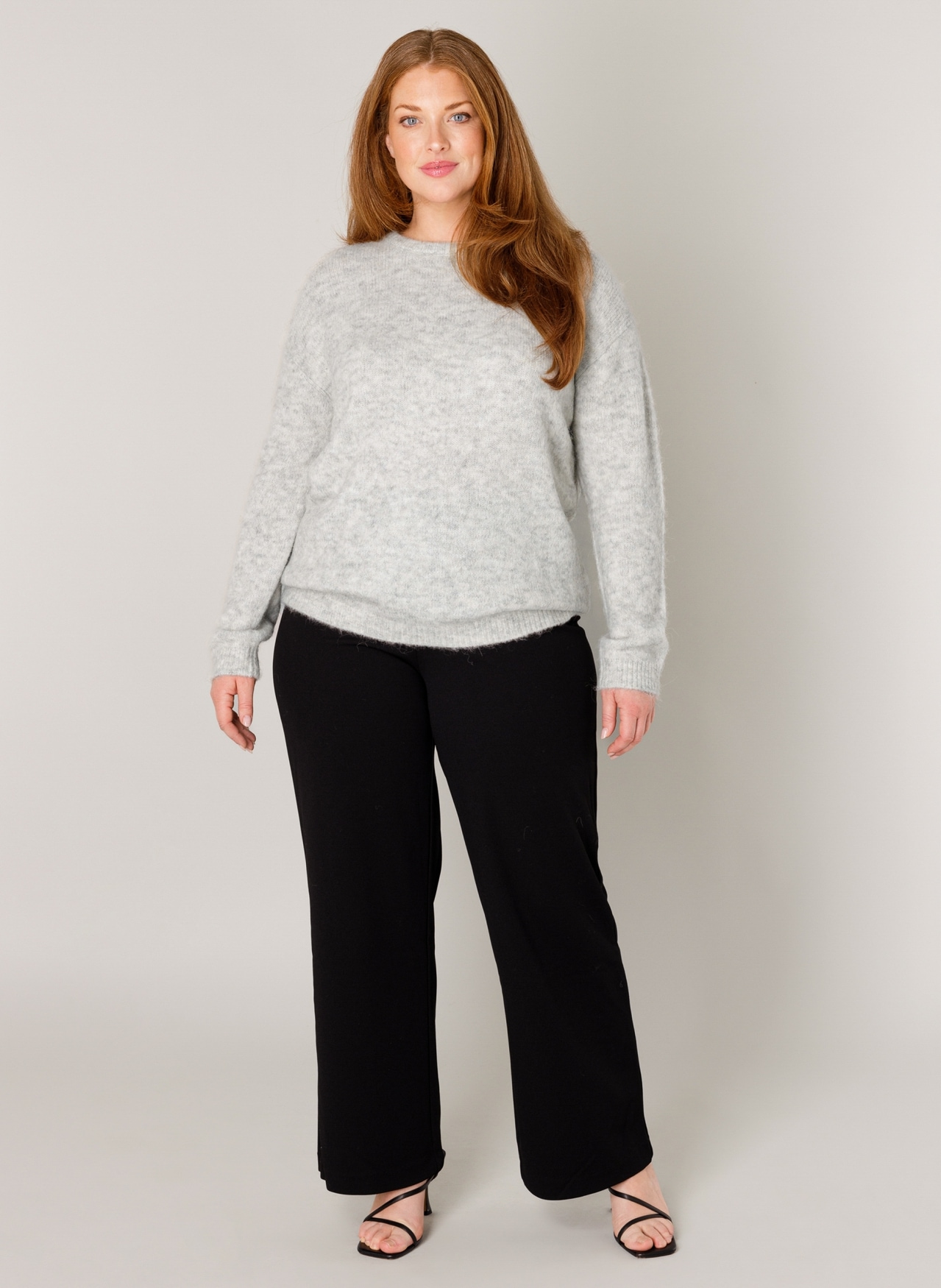Base Level Curvy Strickpullover »Yanara«, mit Wolle