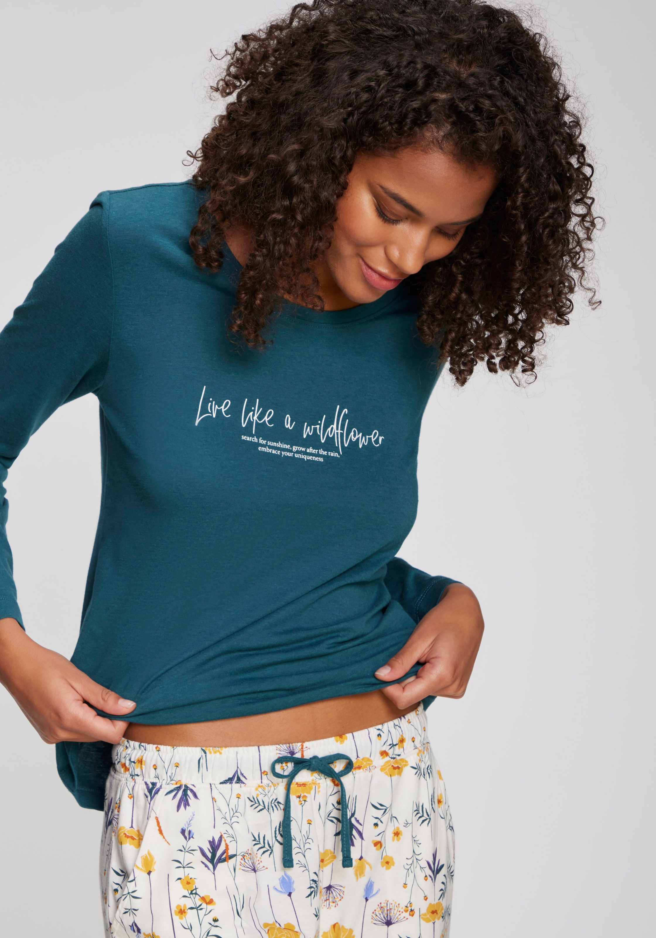 Vivance Dreams Pyjama 2 Stk. tlg., Mit schönem Muster