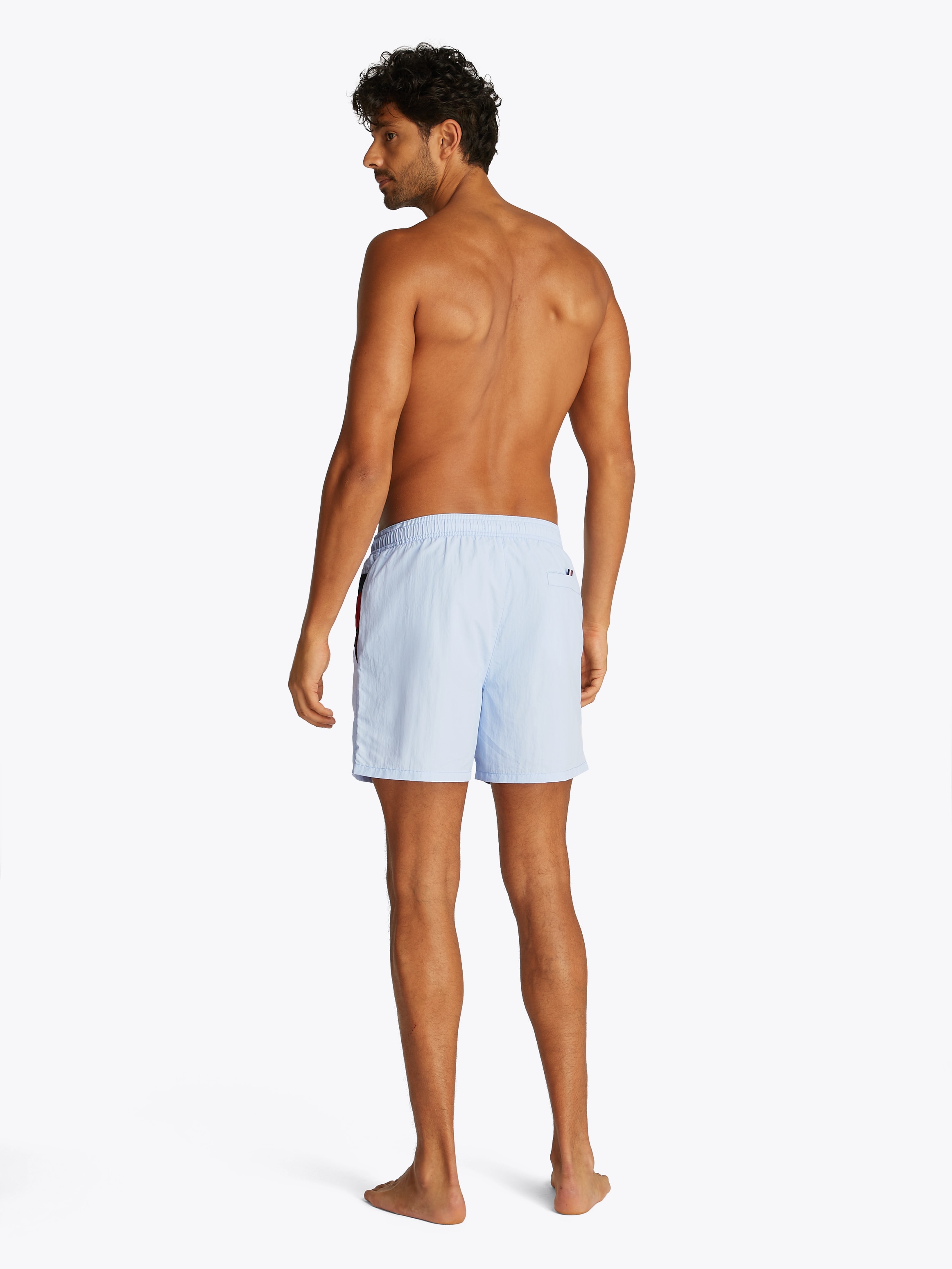 Tommy Hilfiger Swimwear Badeshorts »MEDIUM DRAWSTRING«, mit grossem Logo
