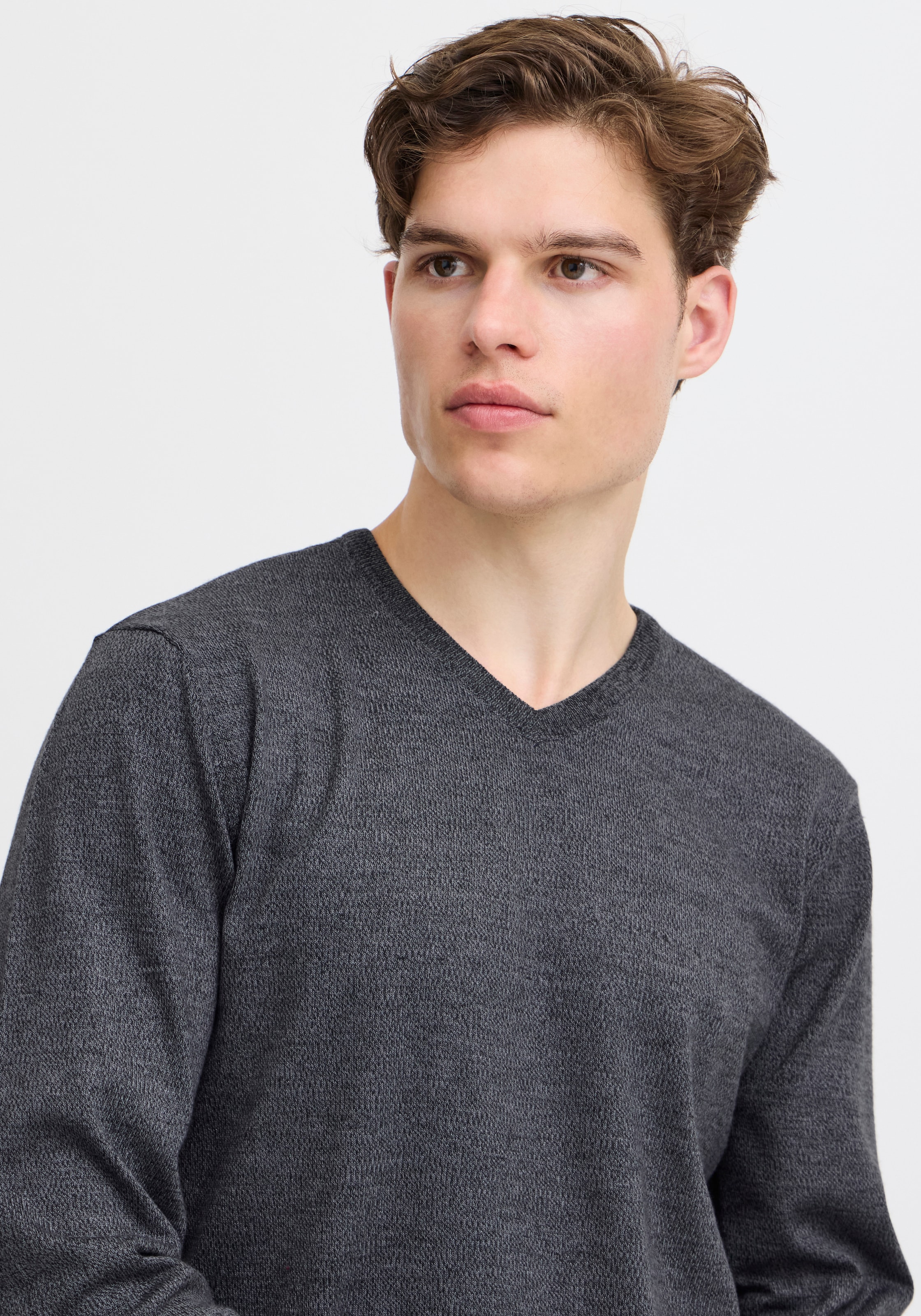 Blend V-Ausschnitt-Pullover »BHBRUTON V-neck«