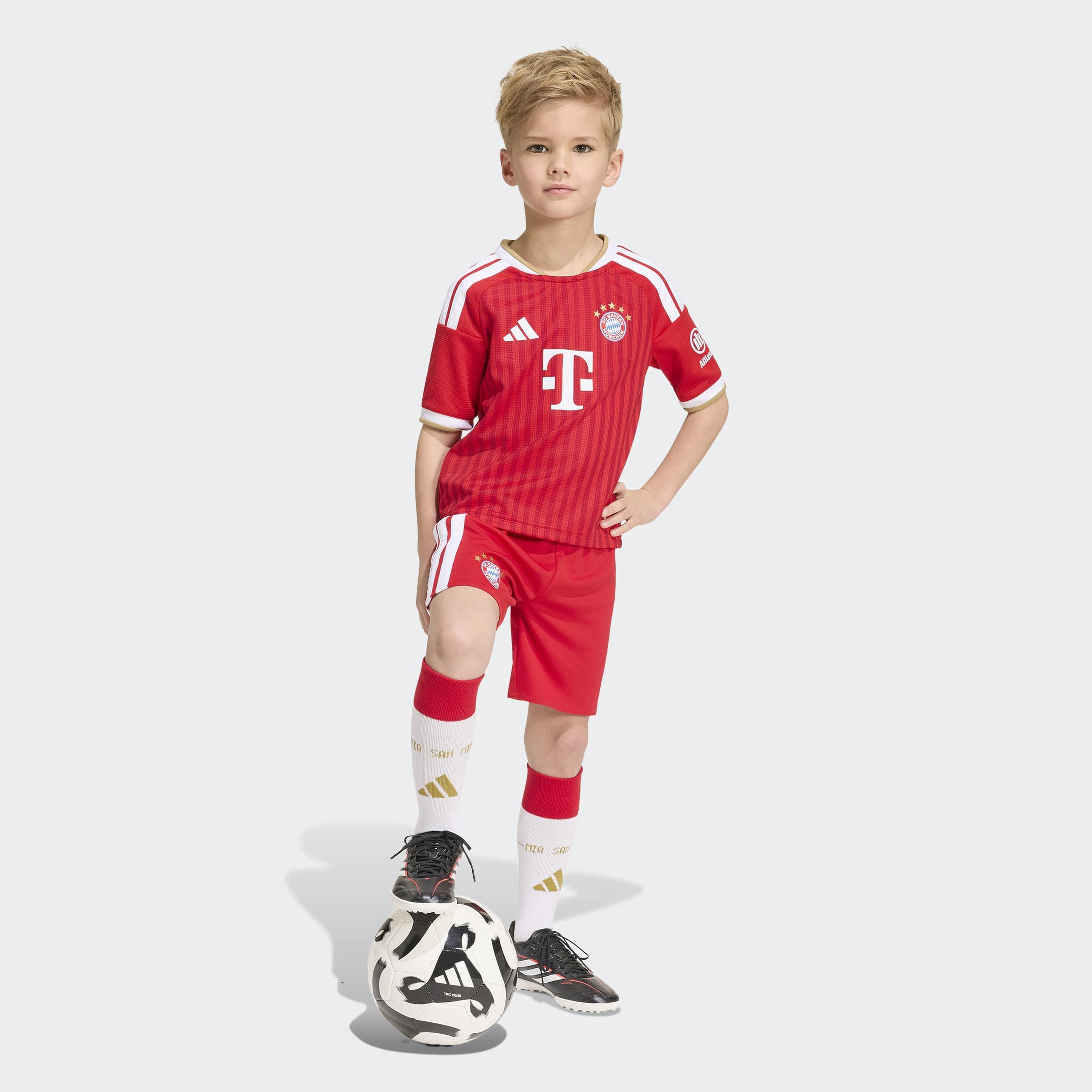 adidas Performance Trainingsanzug »FCB H MINI« 2 für junge Fussballfans, mit regulärem Schnitt, zweiteiliges Set