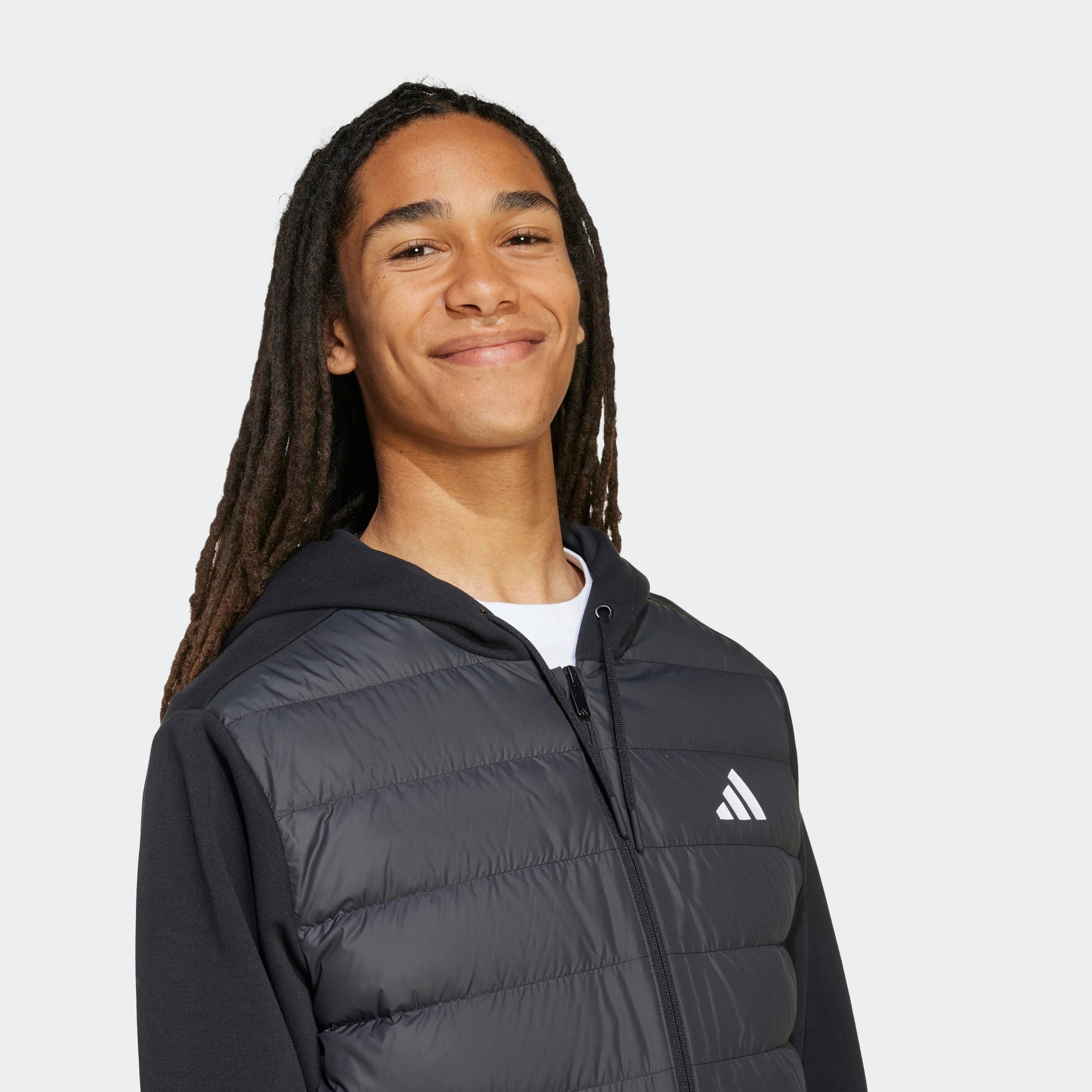 adidas Sportswear Outdoorjacke »ESSENTIALS CLIMAWARM LEICHTE MIT KAPUZE«