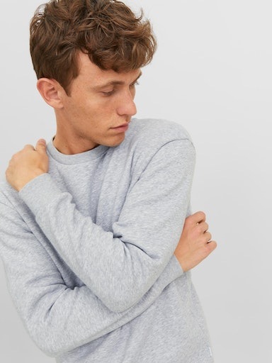 Jack & Jones Sweatshirt »JJEBRADLEY SWEAT CREW NOOS«, mit Rippbündchen