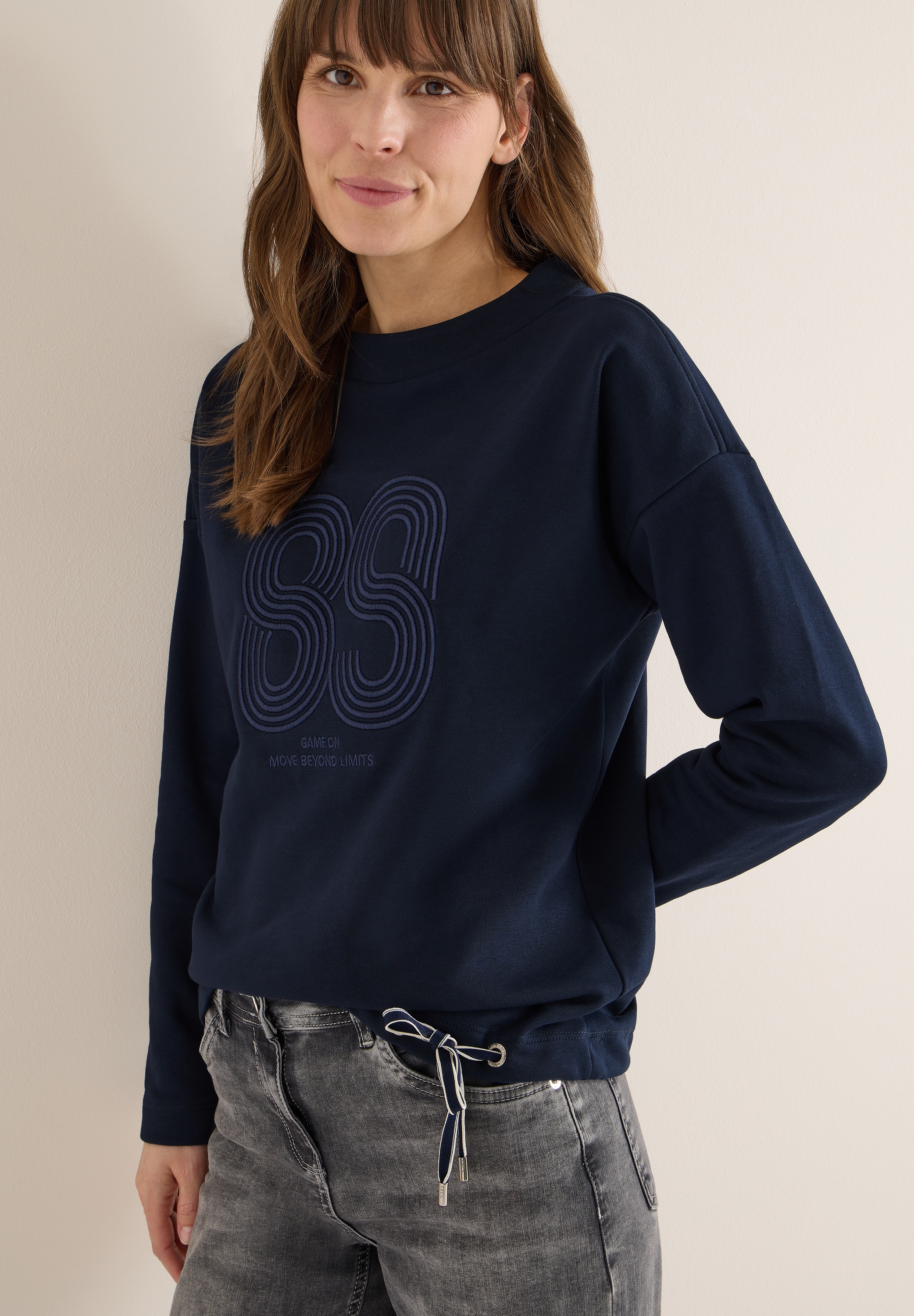 Image of Cecil Sweater, mit Stickerei, Embroidery Artwork