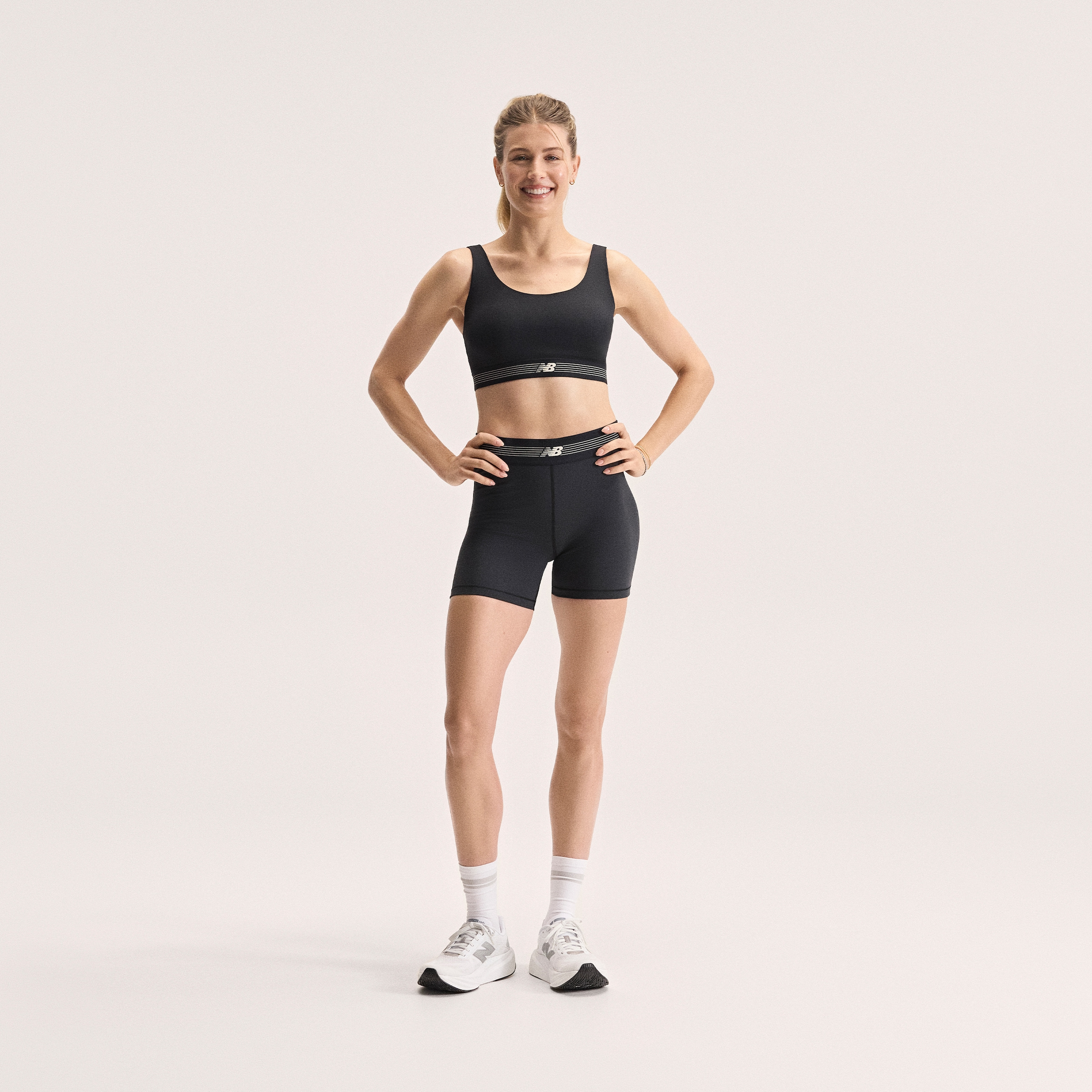 New Balance Short d'entraînement  elastischer Materialmix, schnelltrocknend, bequeme Passform