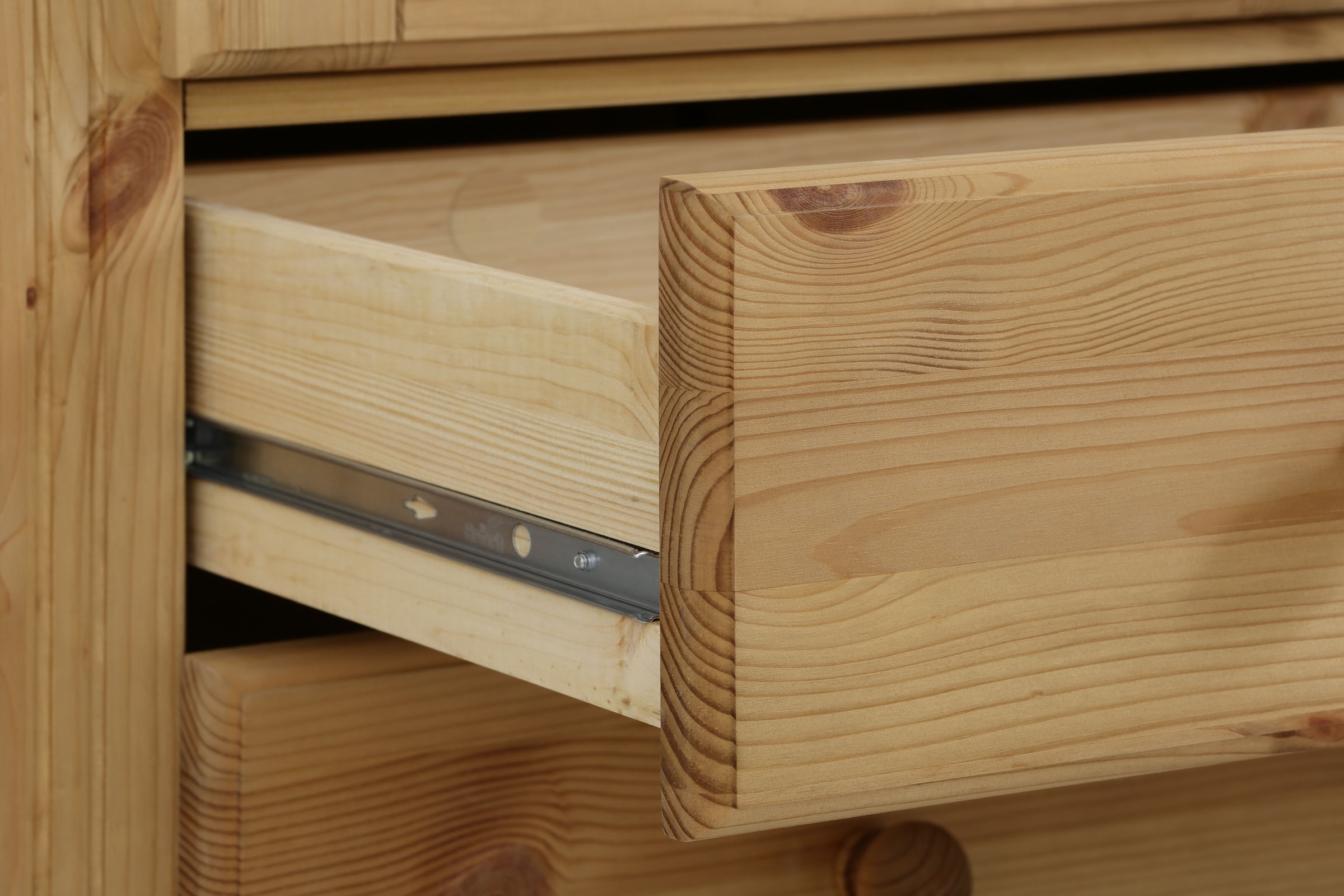 GOODproduct Wäscheschrank »Adele, Mehrzweckschrank« 2 Breiten: 93/130 cm H/T ca. 135/40 cm,  aus massiver Kiefer, 2-oder 3-türig