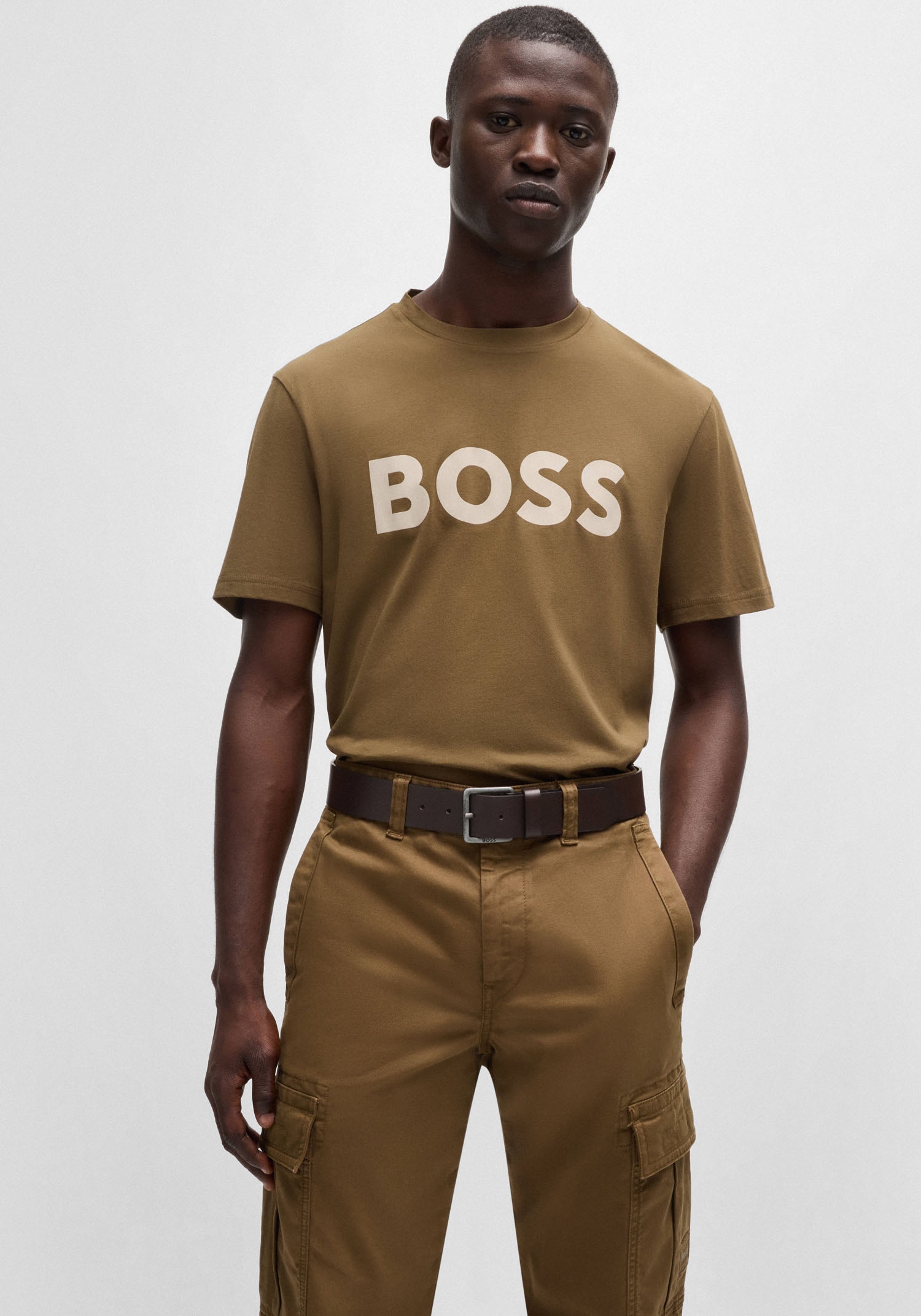 BOSS Ledergürtel »Jeeko_Sz40«, mit BOSS Logo-Schriftzug auf der Schliesse