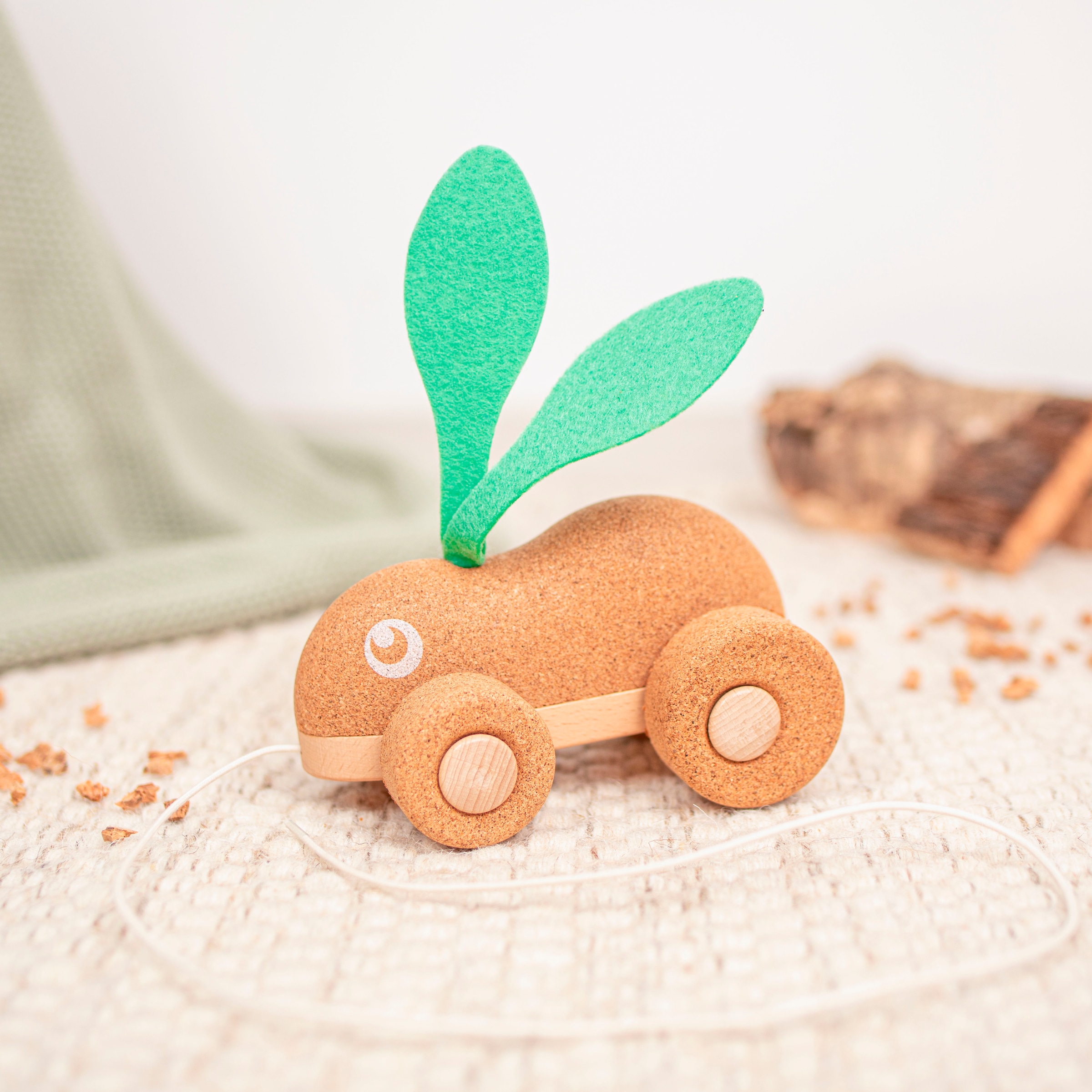 KORKO Animal à tirer »Hopping Bunny« Made in Europe