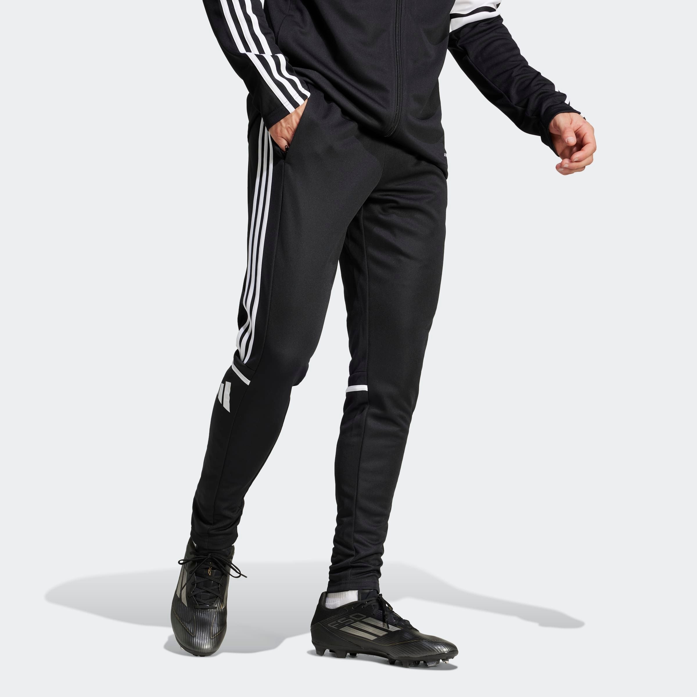 Image of adidas Performance Trainingshose "SQUADRA 25"