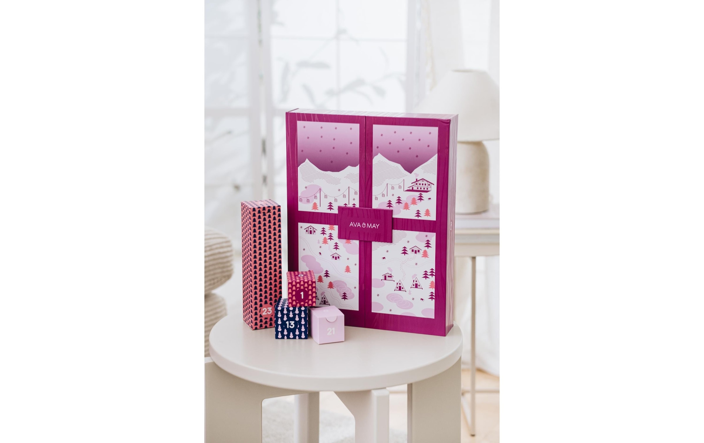 AVA & MAY Calendrier de l'Avent »MAY mit Miniprodukten« Pas de recommandation d'âge disponible