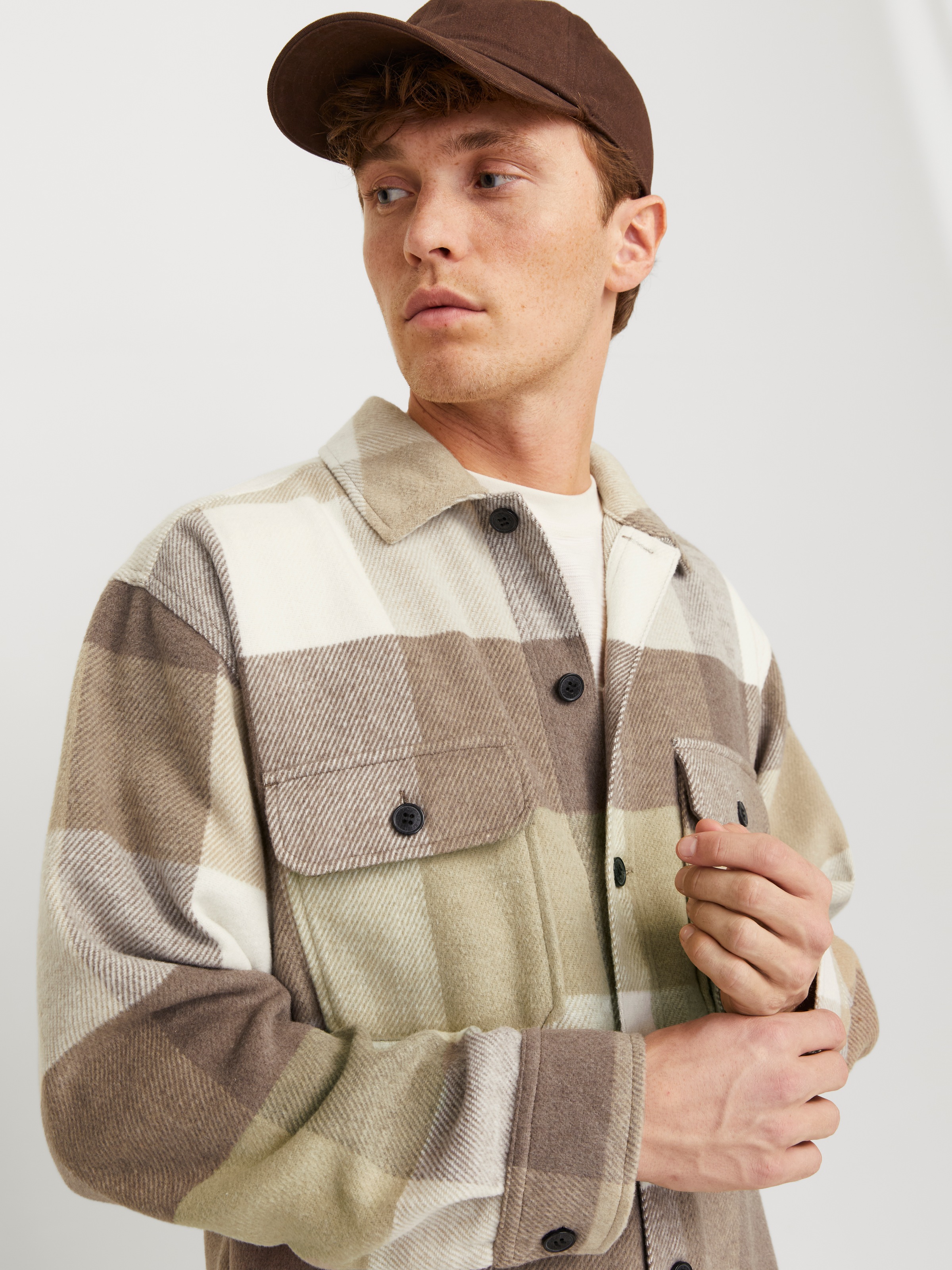 Jack & Jones Langarmhemd »JJEBRADLEY OLLIE OVERSHIRT LS NOOS«, mit Brusttaschen