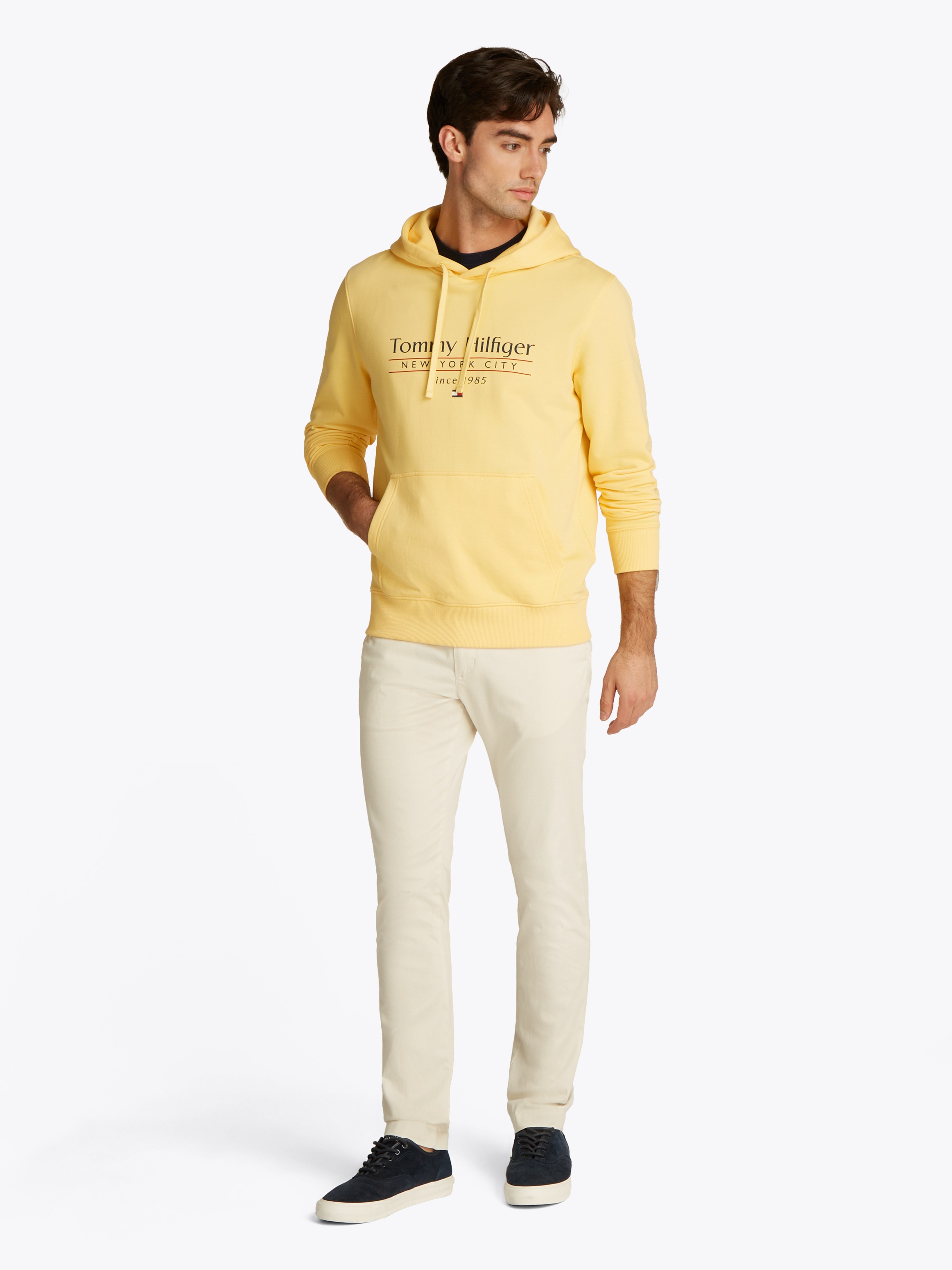 Tommy Hilfiger Hoodie »HILFIGER CENTER STACK HOODY«, mit grossem mehrfarbigen Print