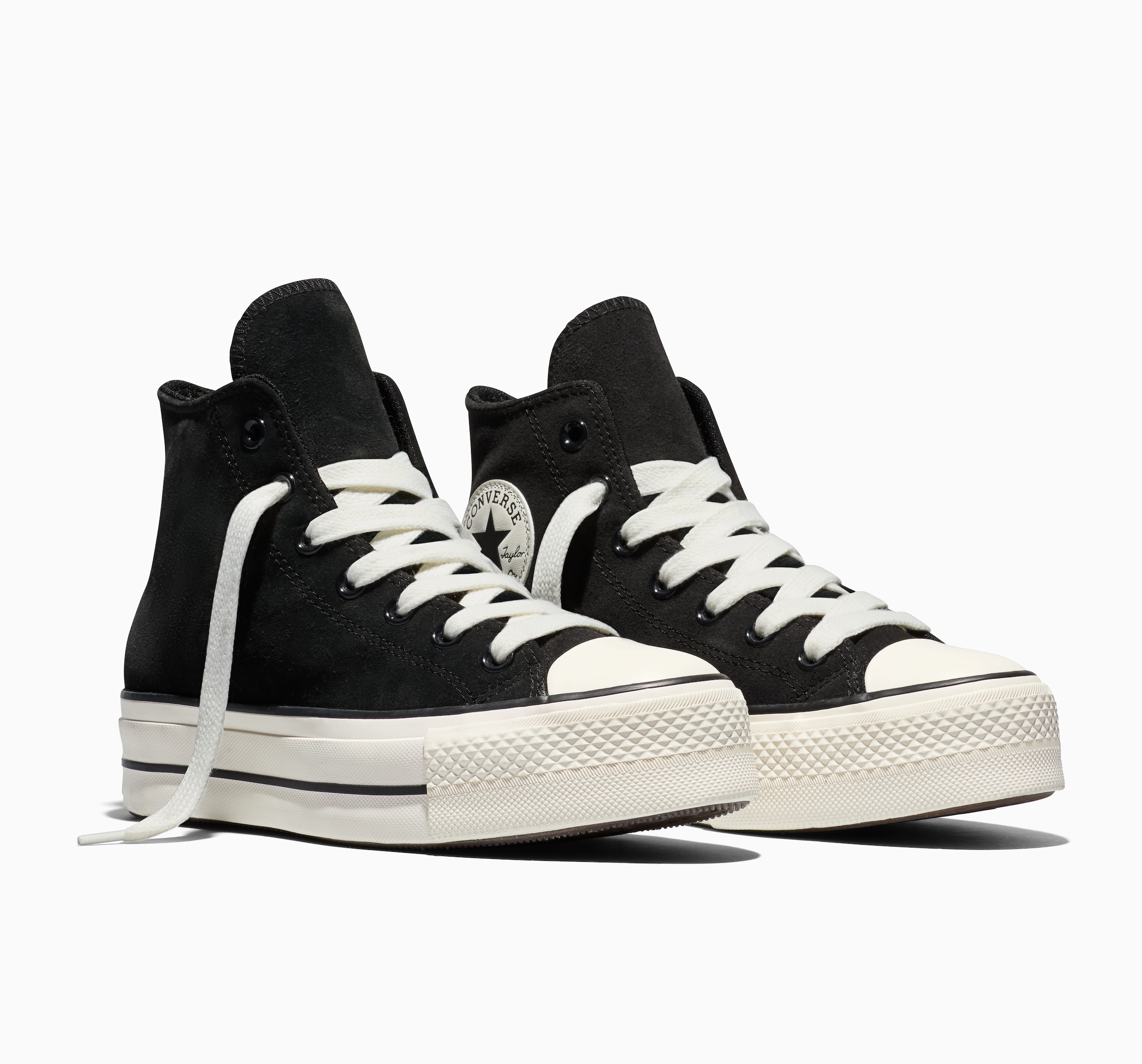 Converse Sneaker »Chuck Taylor All Star Lift«  wasserdichtes Wildleder, gefüttert und breite Laces