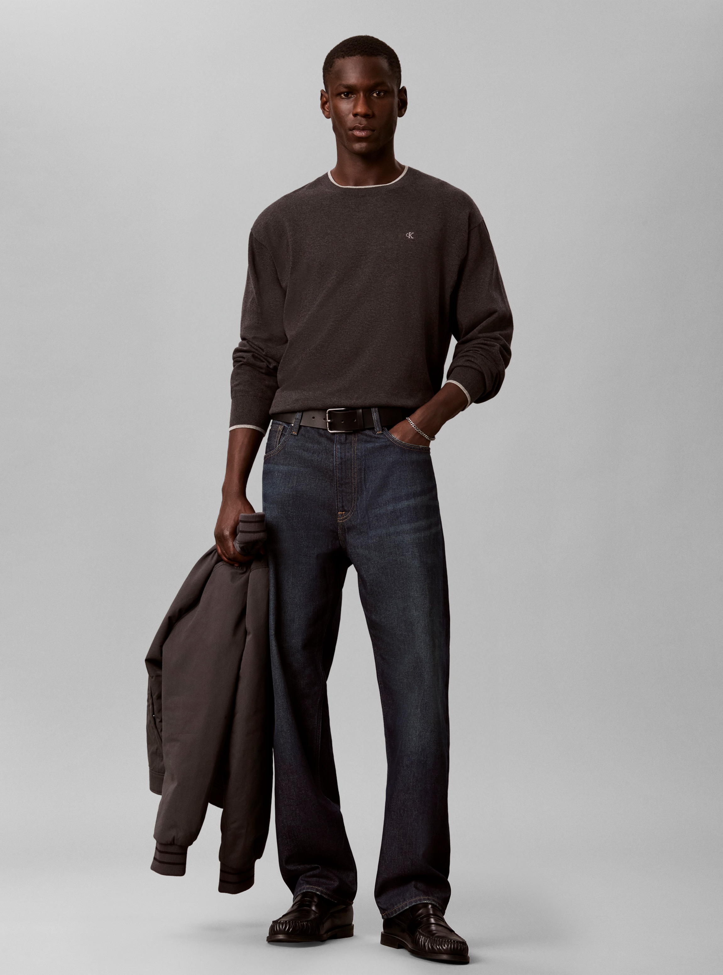 Calvin Klein Jeans taille basse »90S TAPER RIPTIDE JEAN« coupe régulière avec poches pratiques