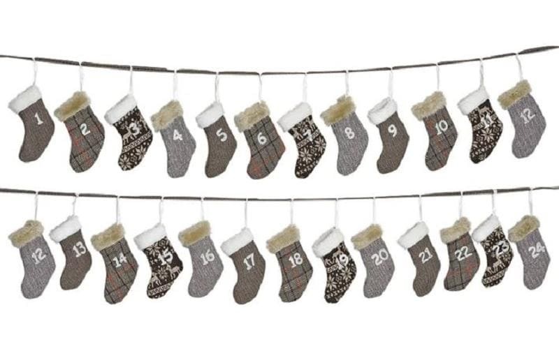 Adventskalender »Adventskalender Söckchen 9 x 14 cm«, für Erwachsene