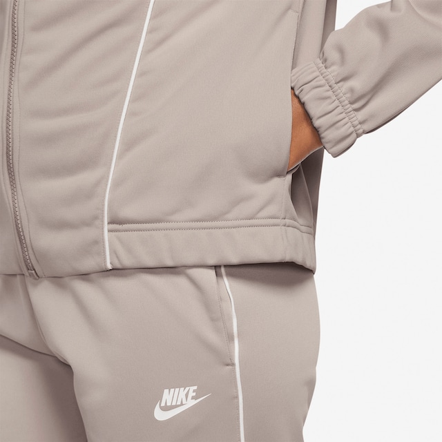 Entdecke Nike Sportswear Trainingsanzug »Women's Fitted Track Suit«, (Set, 2  tlg.) auf