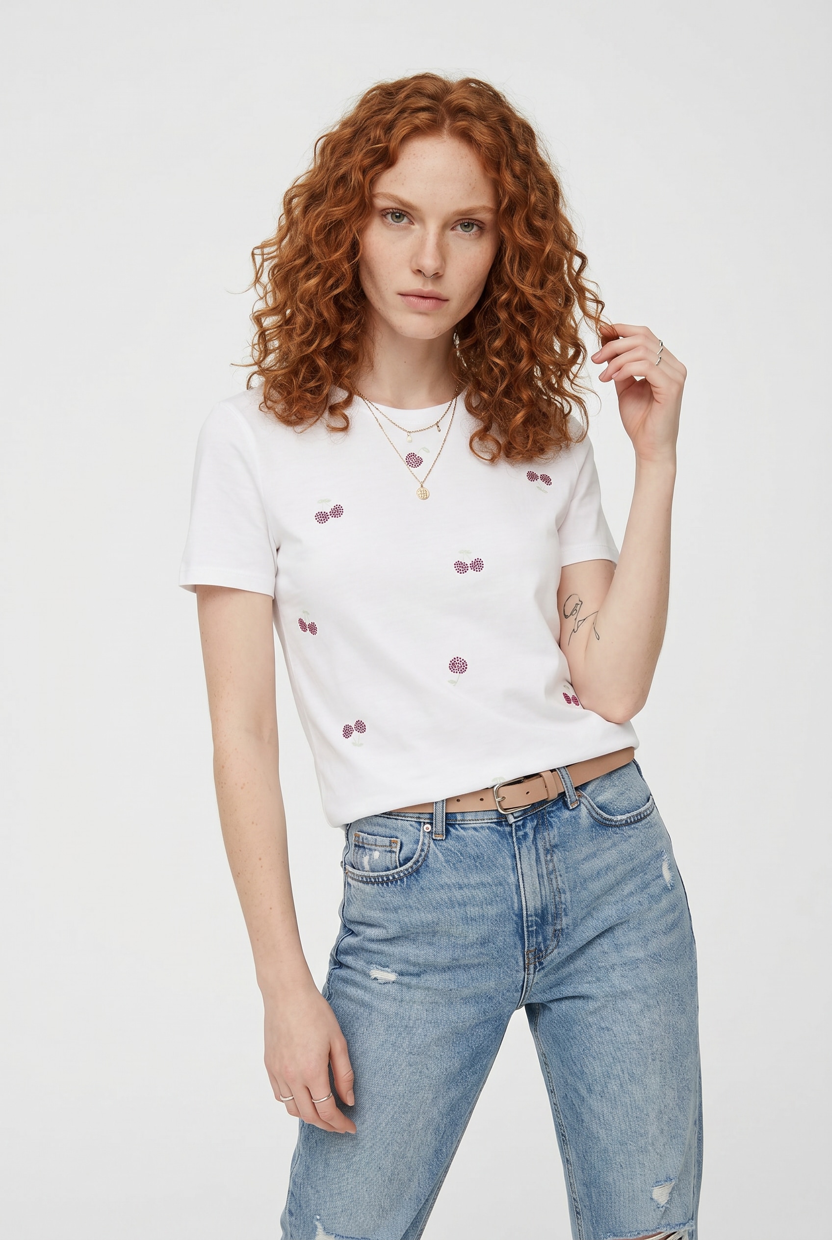 ONLY T-shirt à manches courtes »ONLNIKITA REG S/S TOP BOX JRS« Baumwolle, regular fit, Rundhals, Regular Waist
