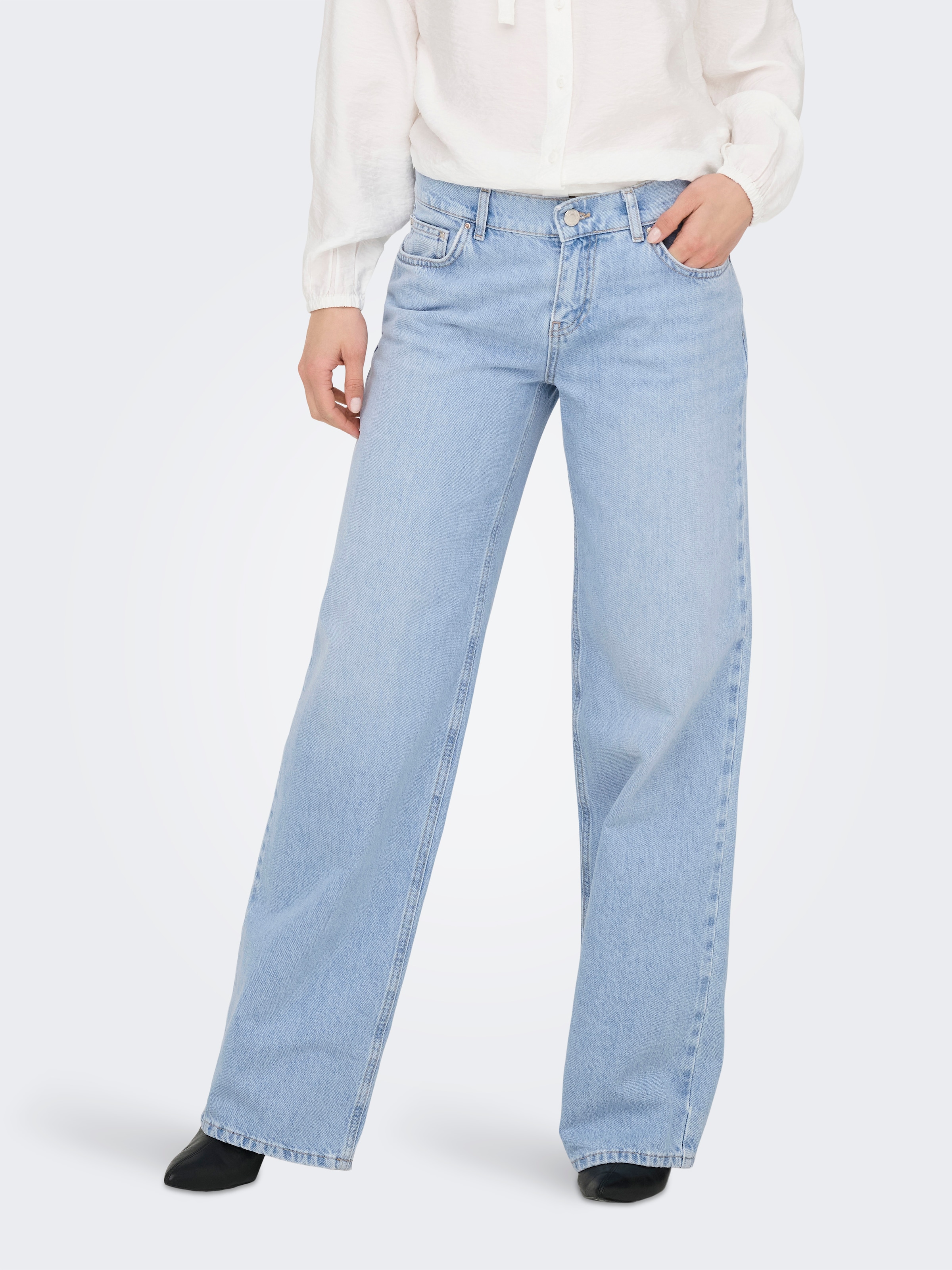 Image of ONLY Low-rise-Jeans "ONLBRENDA LOW WIDE DNM CRO045" Baumwolle, low waist, wide fit