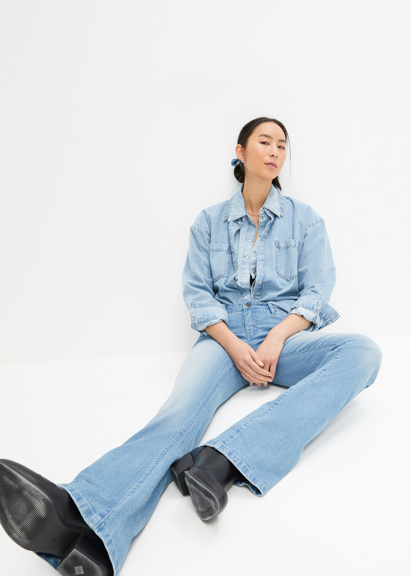 bonprix Bootcut-Jeans »Bootcut-Jeans Mid Waist, Stretch« Bootcut-Jeans Mid Waist, Stretch