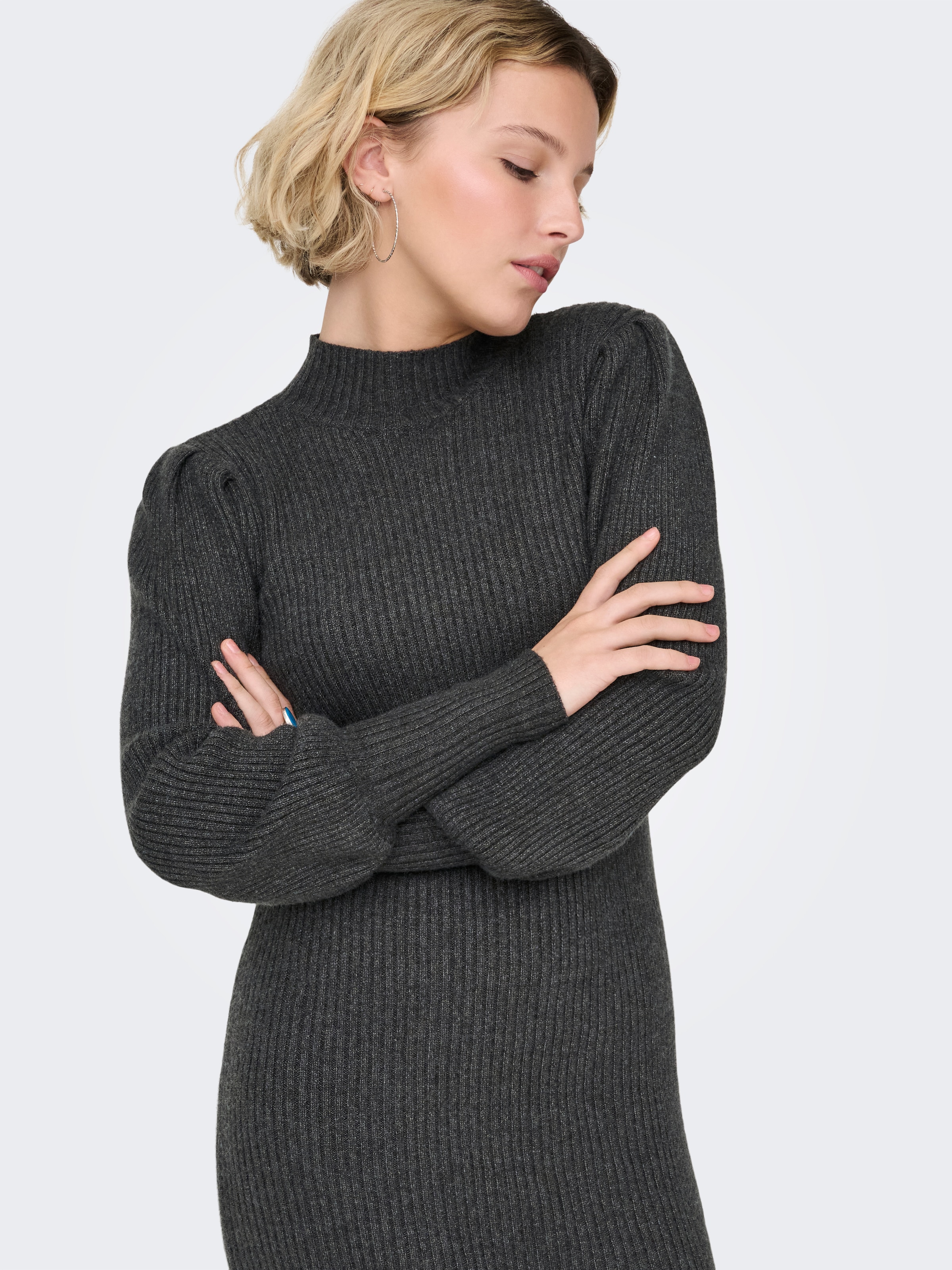ONLY Robe en tricot »ONLKATIA L/S DRESS KNT NOOS« Viskosemischung